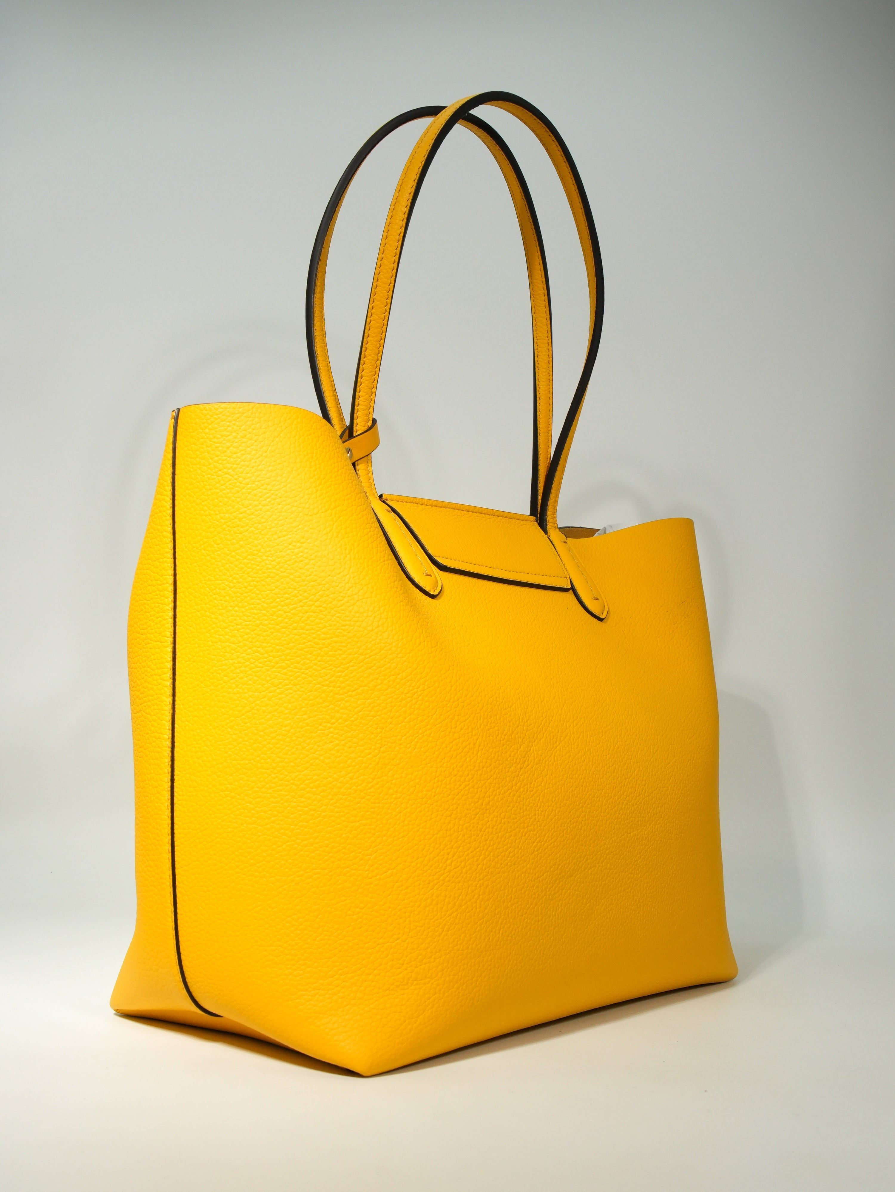 Ferragamo Gancini Tote in Pelle