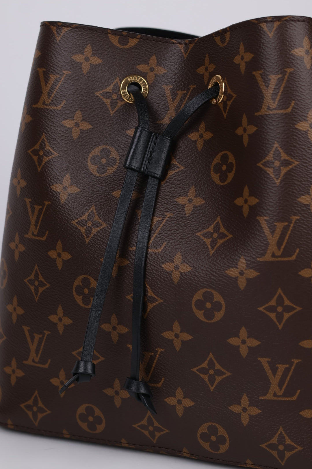 Louis Vuitton Neo Noé MM Monogram
