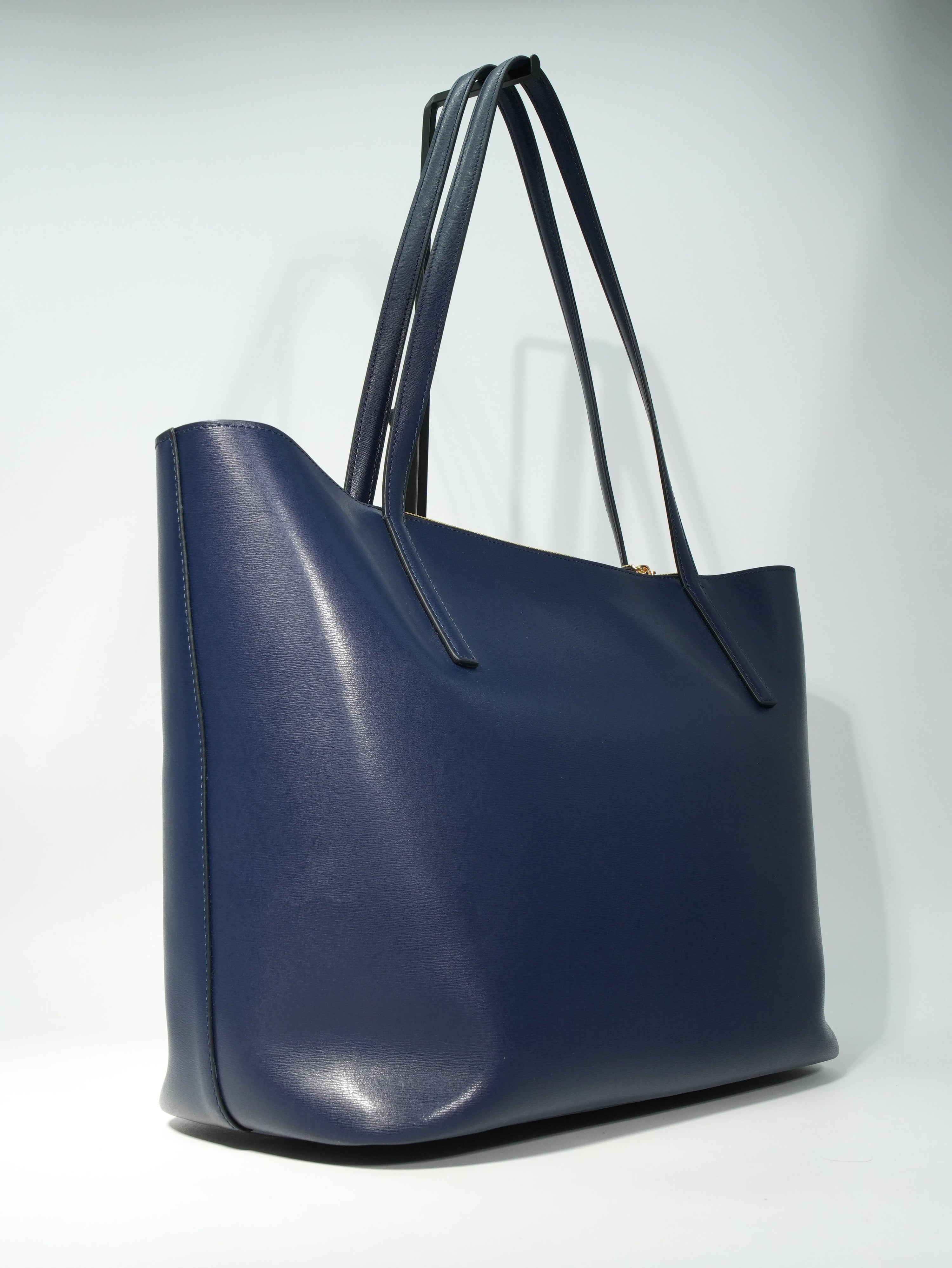 Ferragamo City Tote in Pelle
