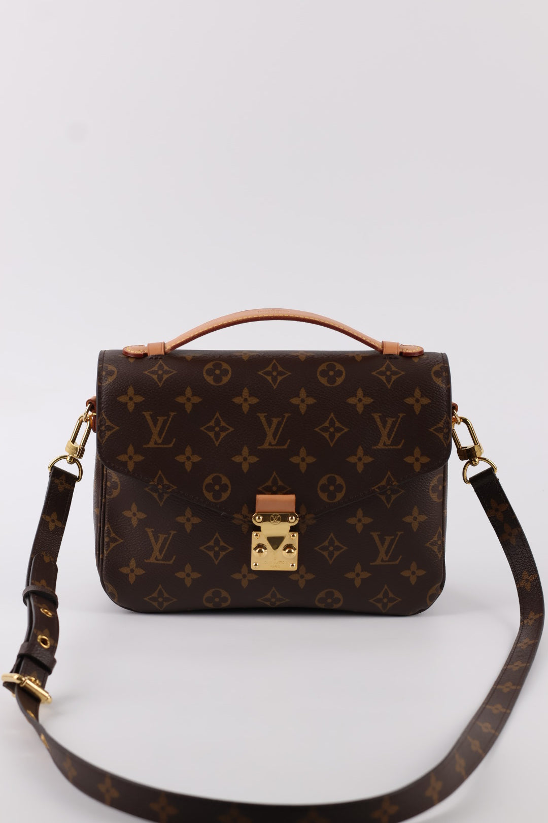 Louis Vuitton Métis Monogram