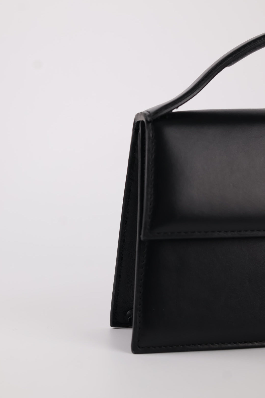 Jacquemus Le Grand Bambino