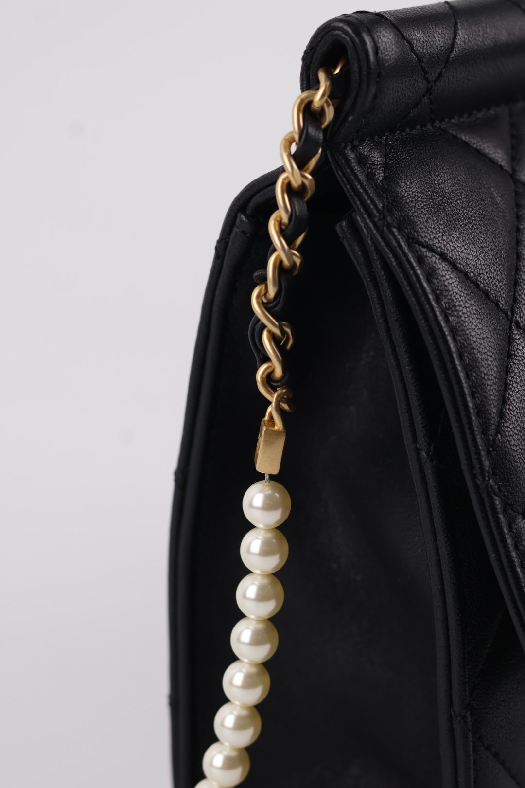 Chanel Classic Flap Pearly