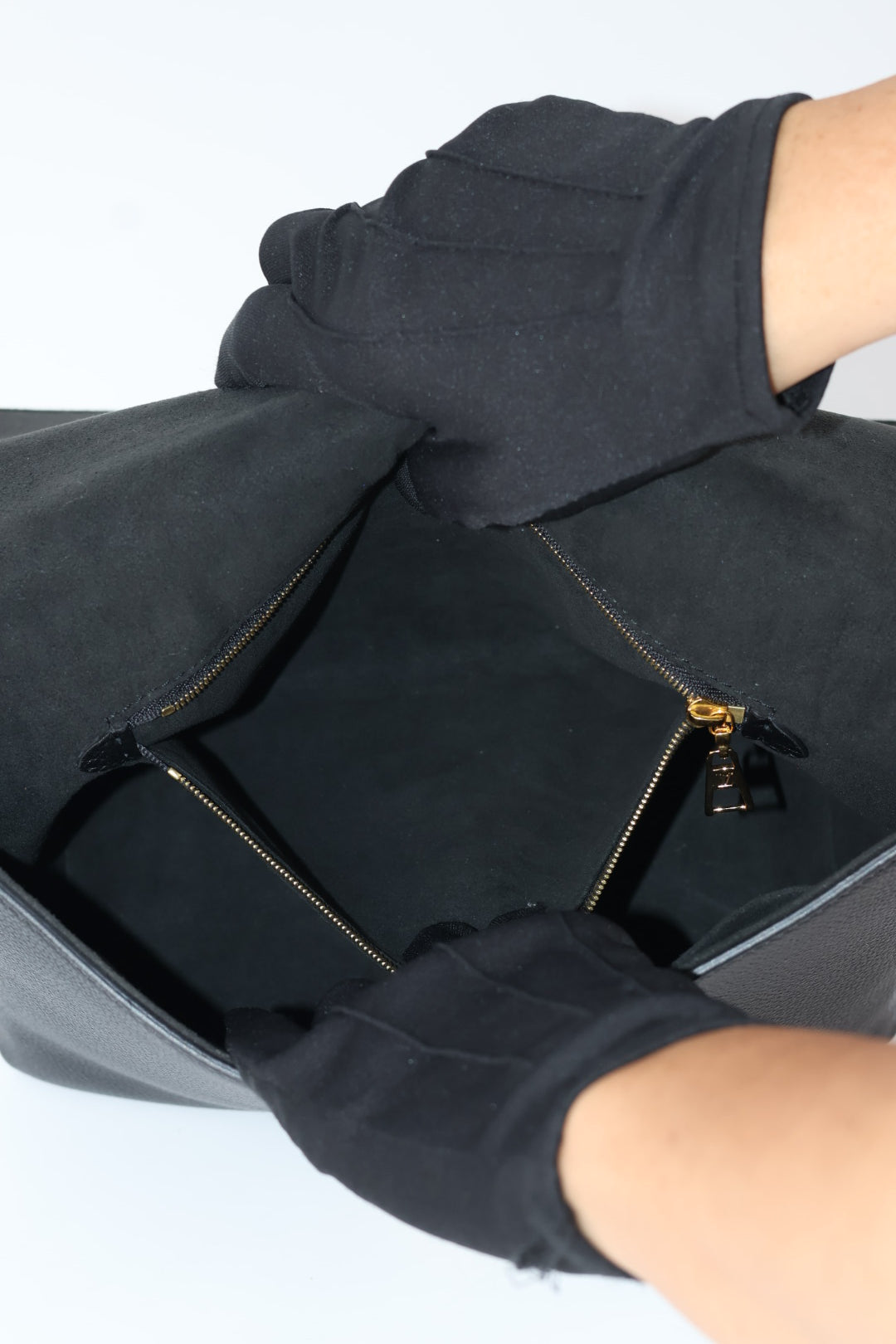 Louis Vuitton Volta Taurillon