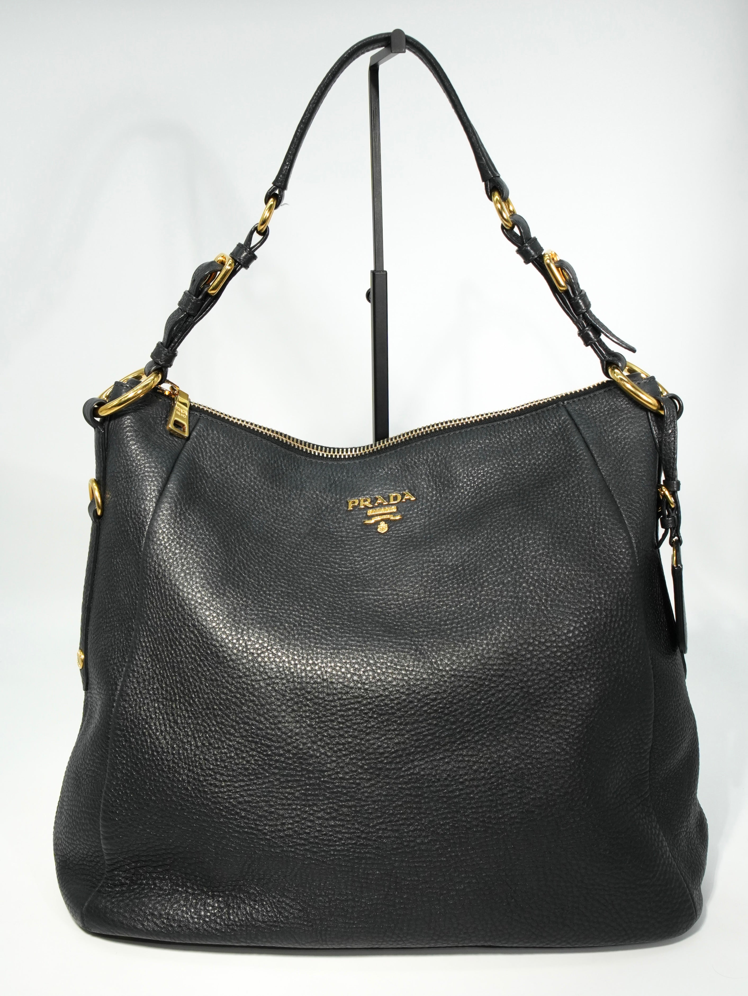 Prada Soft Bag in Pelle