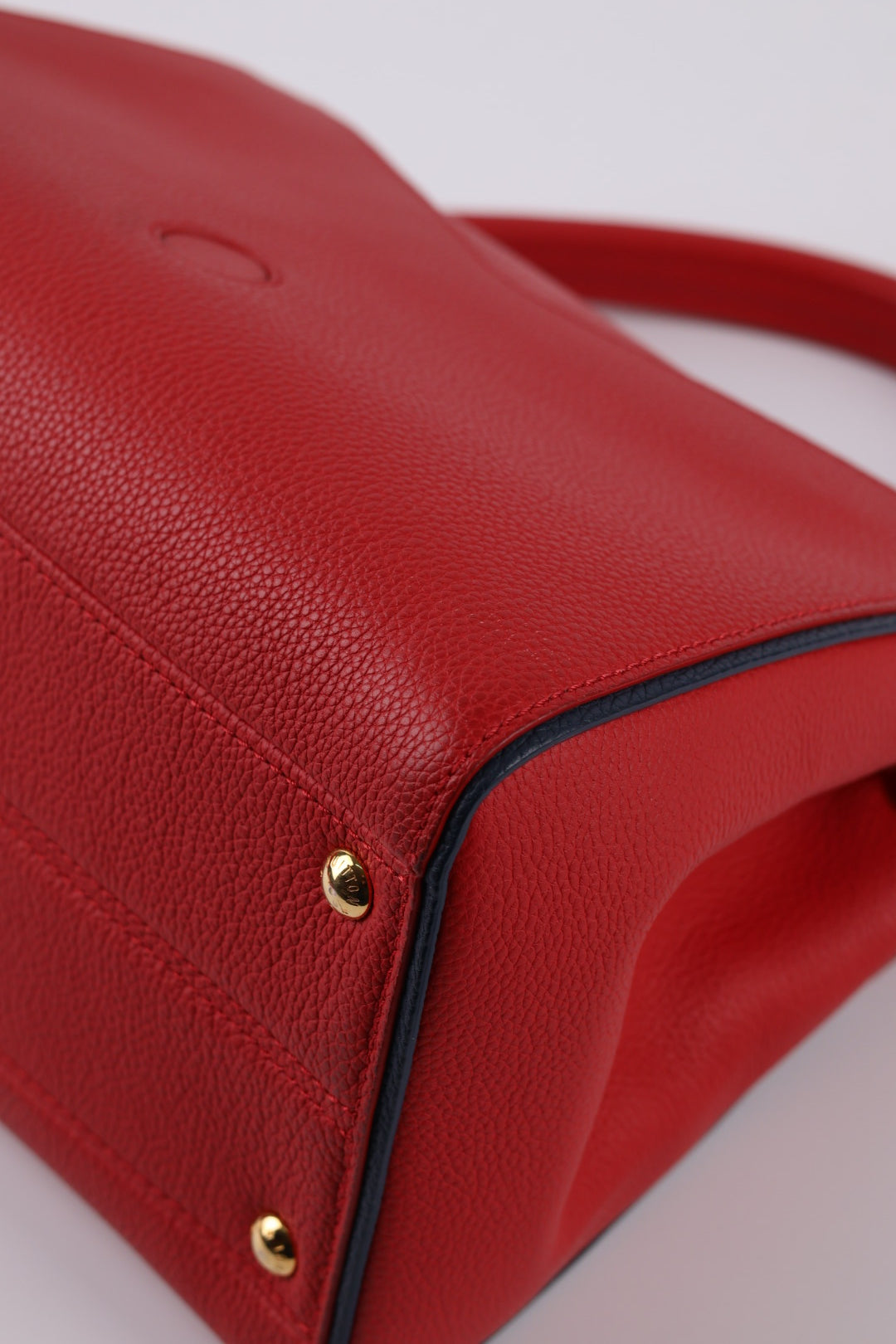 Louis Vuitton Double V