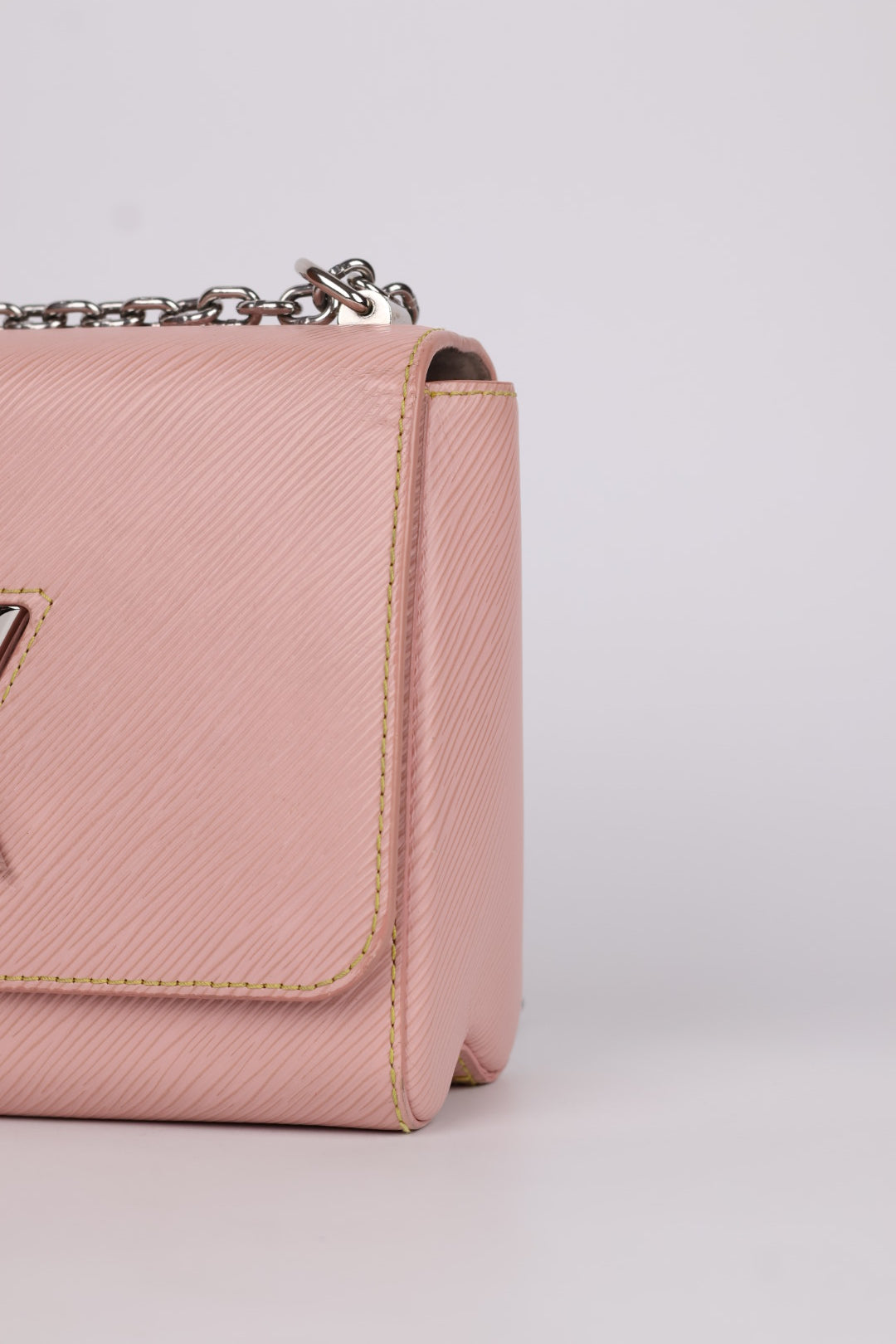 Louis Vuitton Twist MM Epi