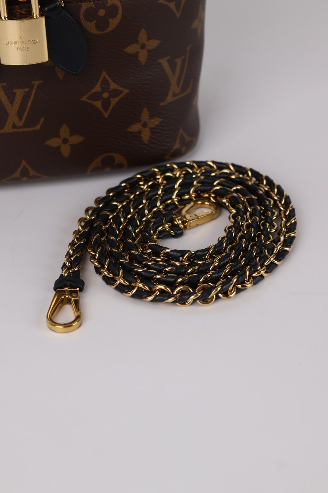 Louis Vuitton Vanity Monogram