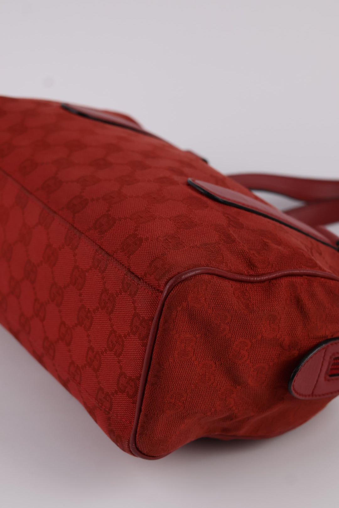 Gucci Boston GG Wave Small