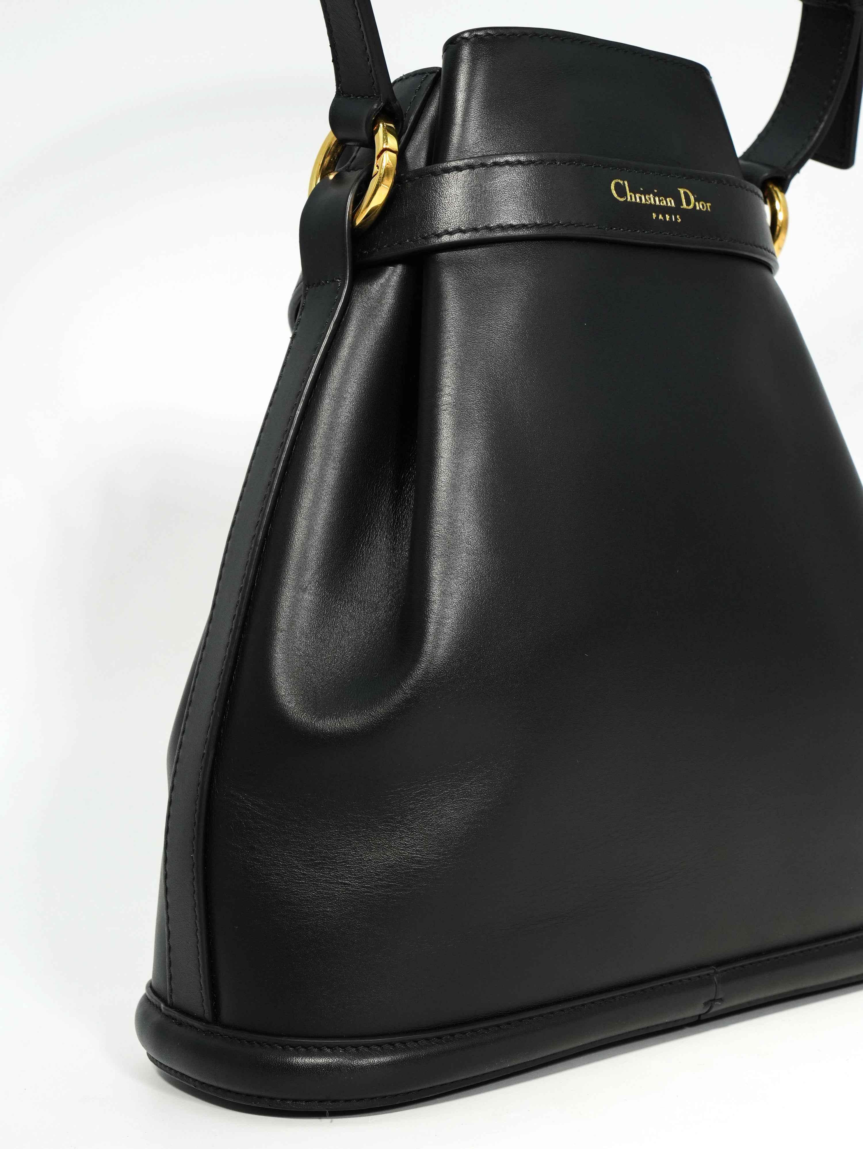 Dior C’est Dior in pelle