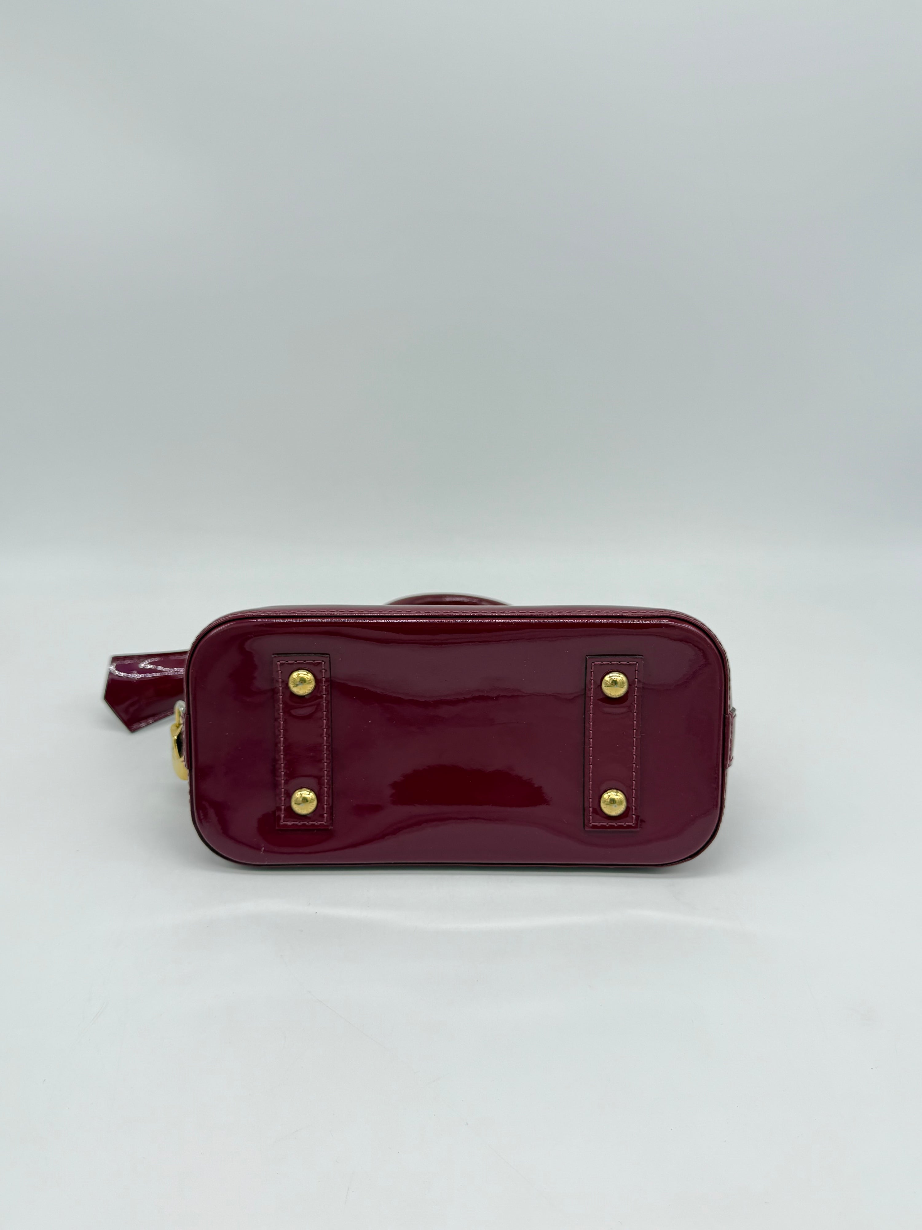 Louis Vuitton Alma BB Vernis