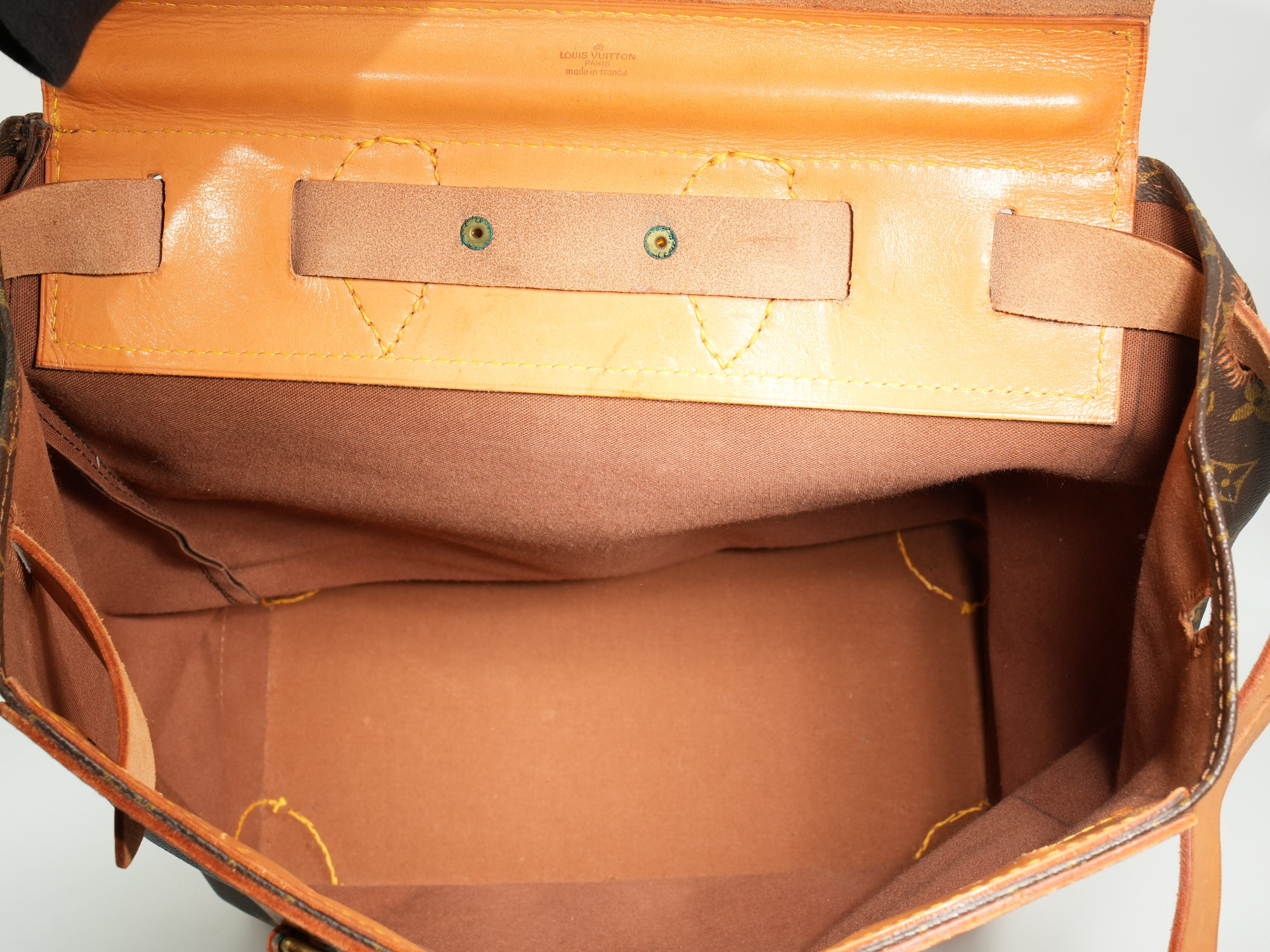 Louis Vuitton Streamer Monogram Vintage