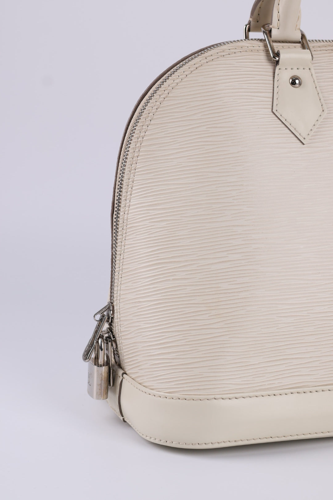 Louis Vuitton Alma in pelle Epi