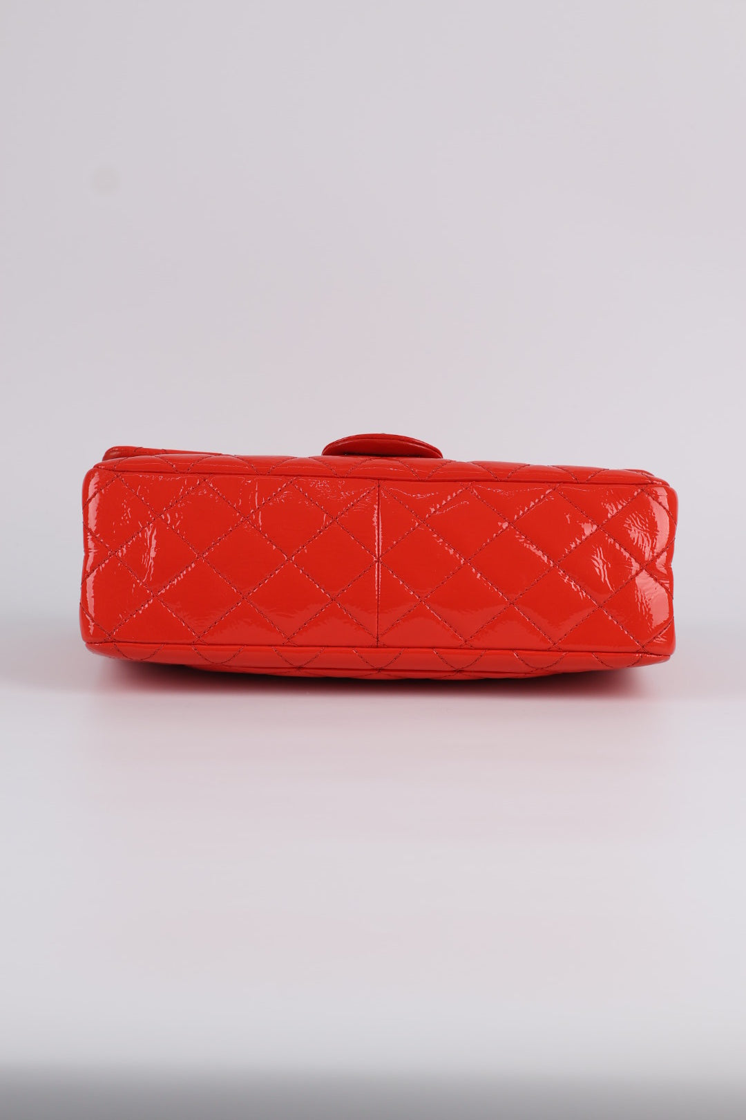 Chanel 2.55 Reissue Grande Vernis