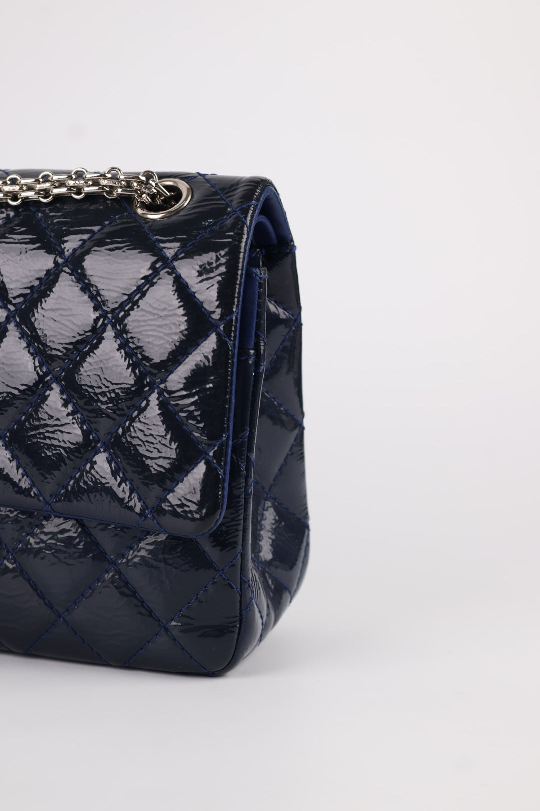 Chanel Classic Reissue 2.55