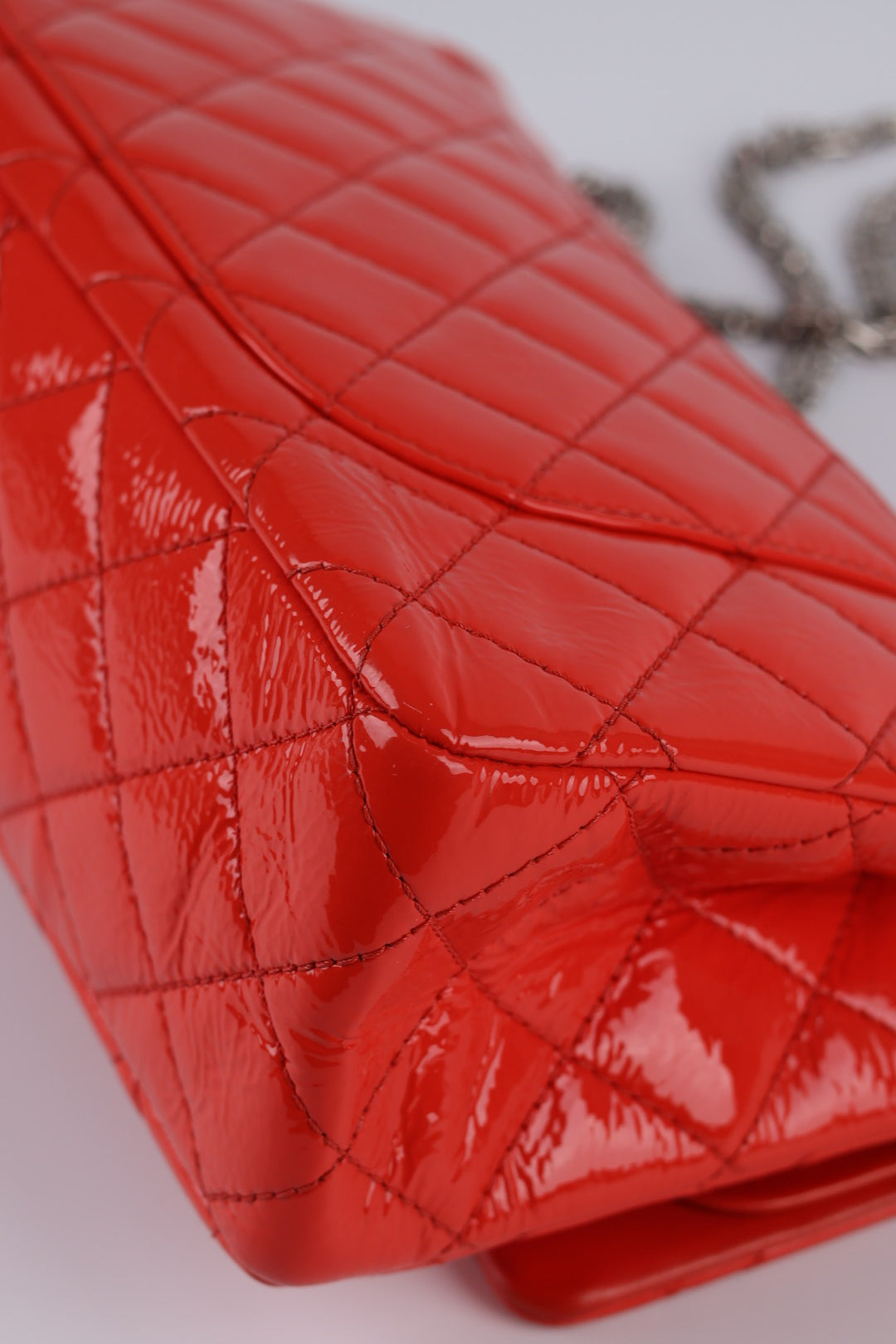 Chanel 2.55 Reissue Grande Vernis