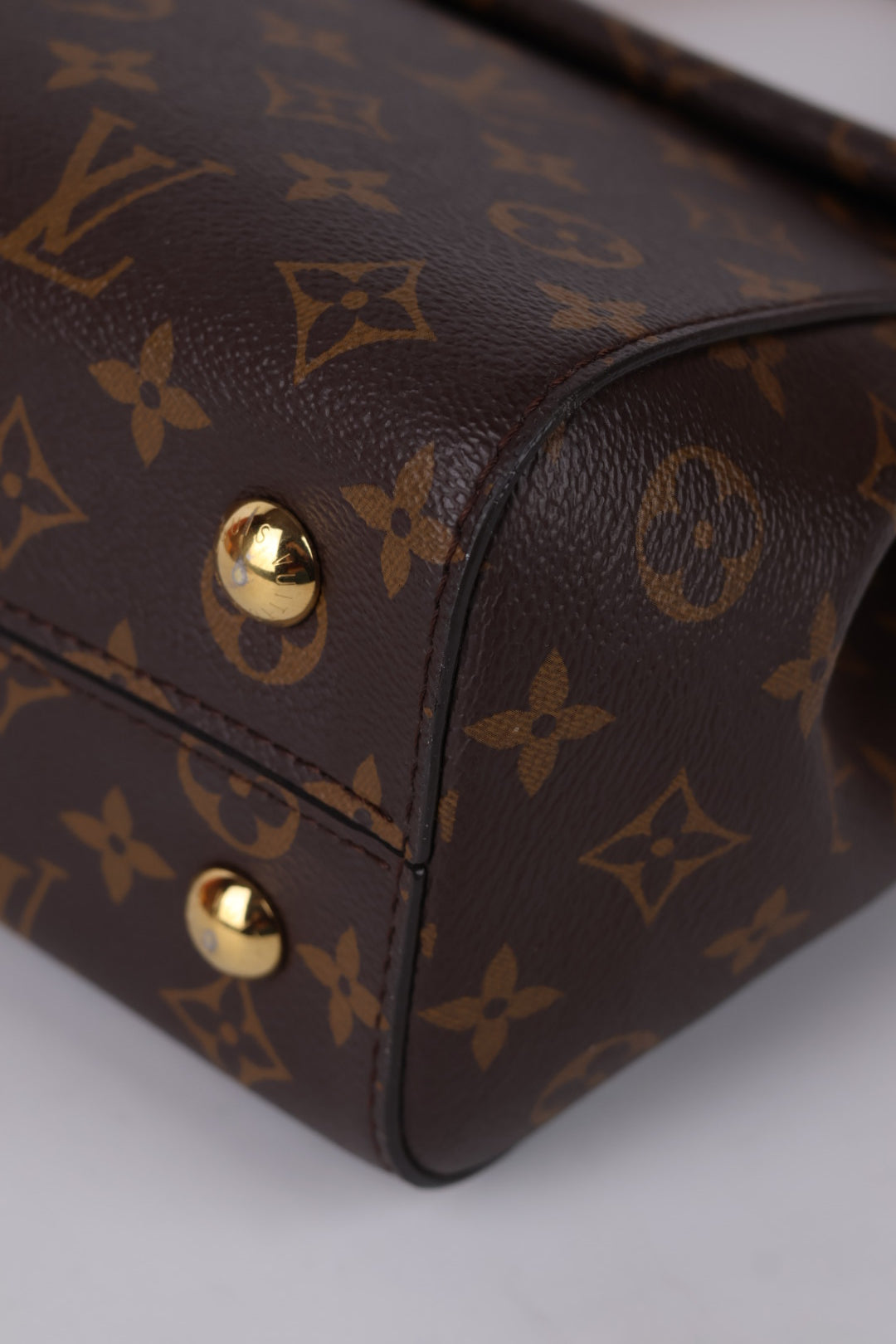 Louis Vuitton Cluny MM Monogram