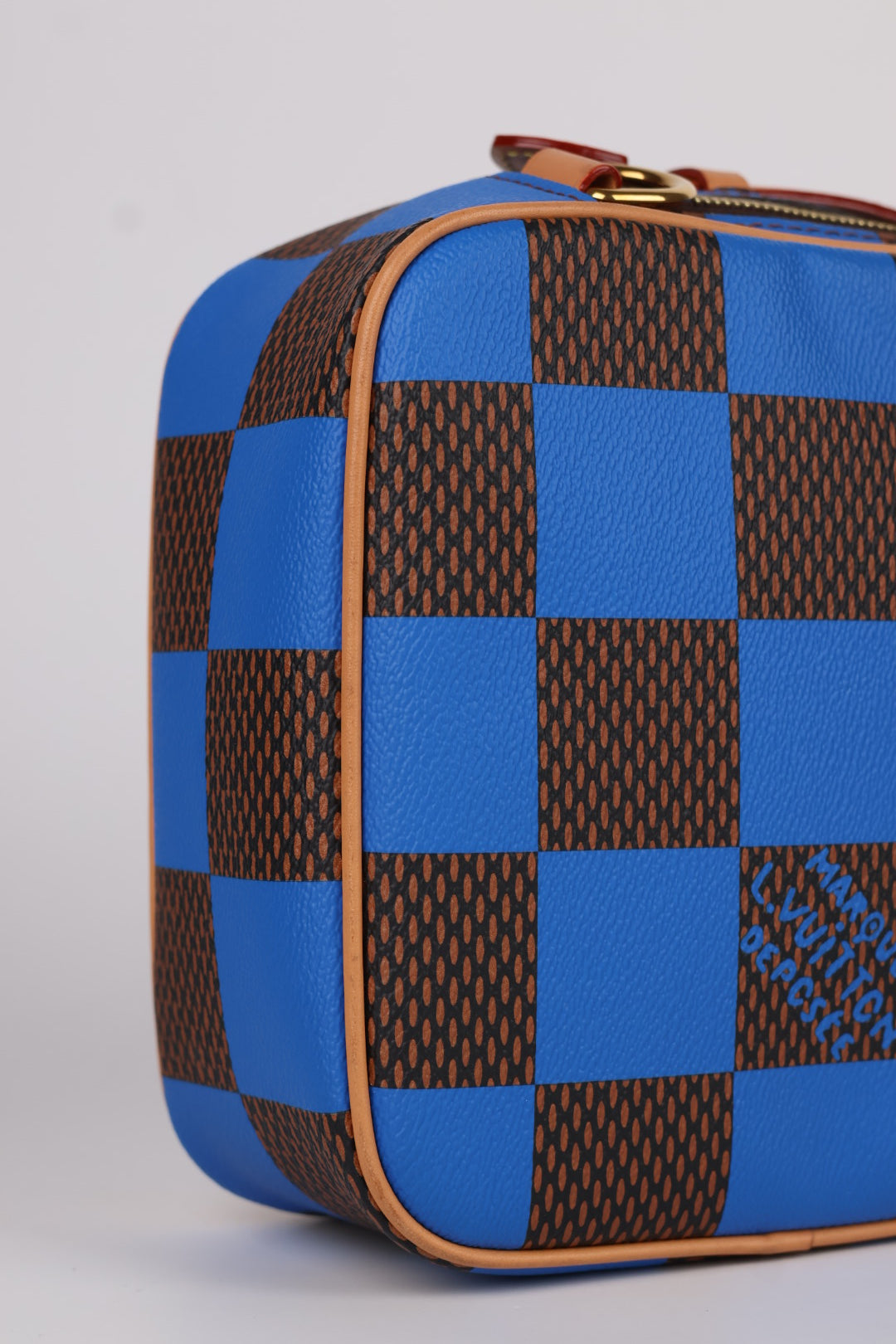 Louis Vuitton Chess Messenger Damier Pop