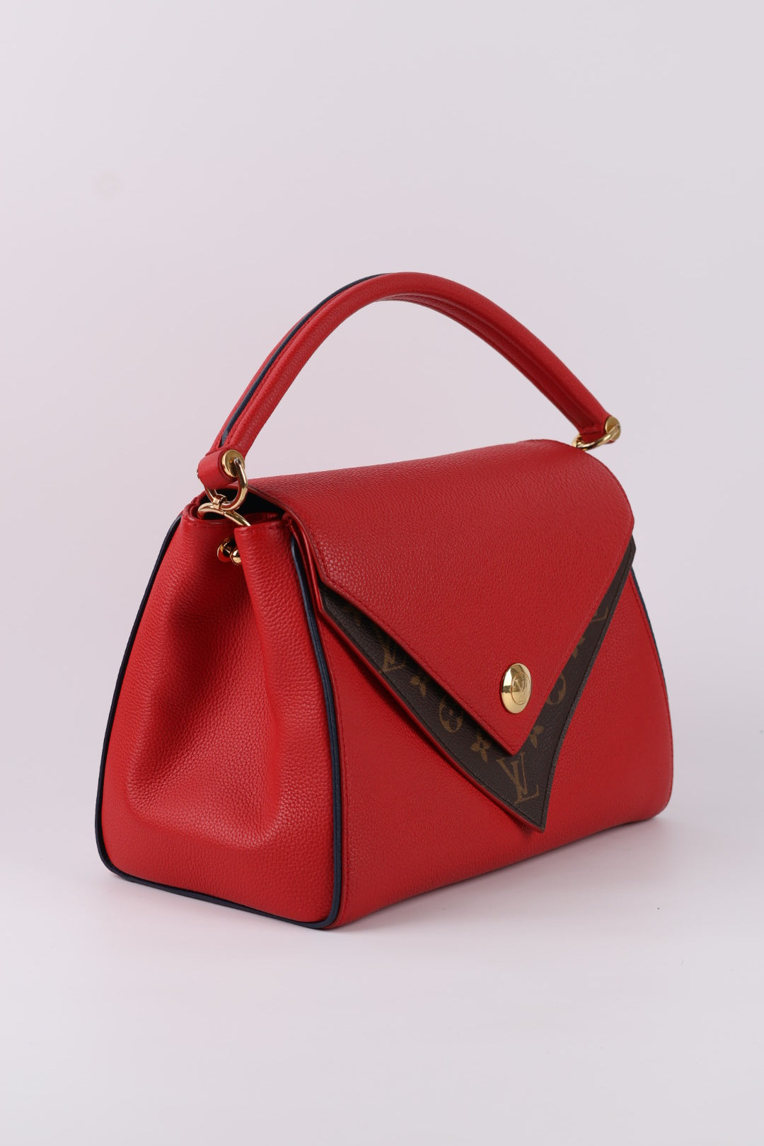 Louis Vuitton Double V