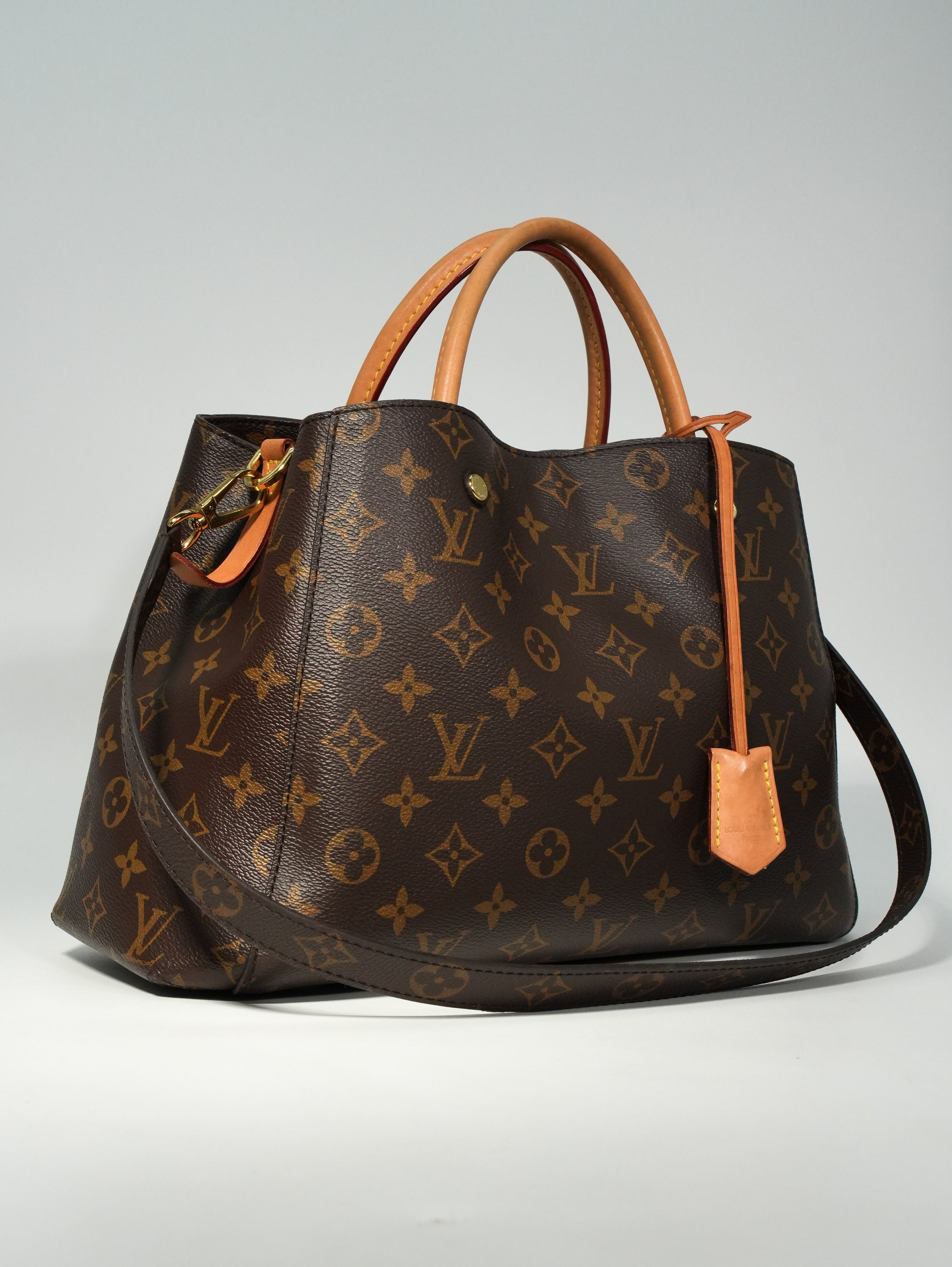 Louis Vuitton Montaigne MM