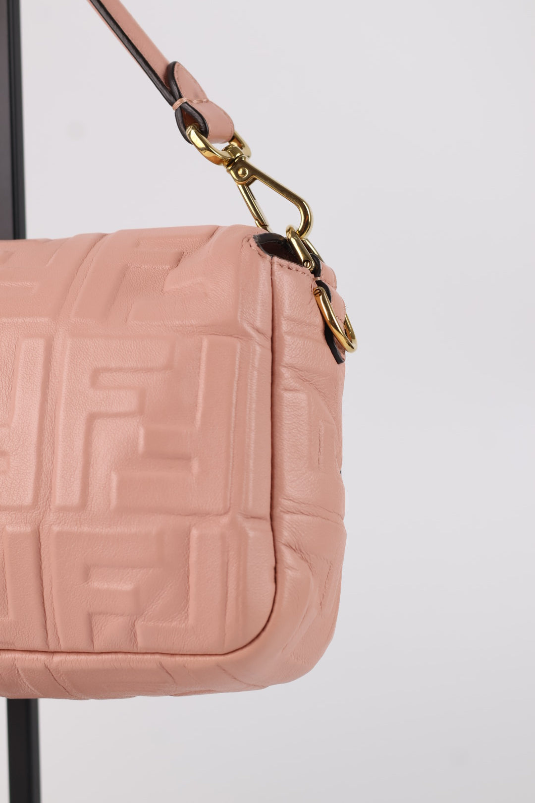 Fendi Baguette Media FF