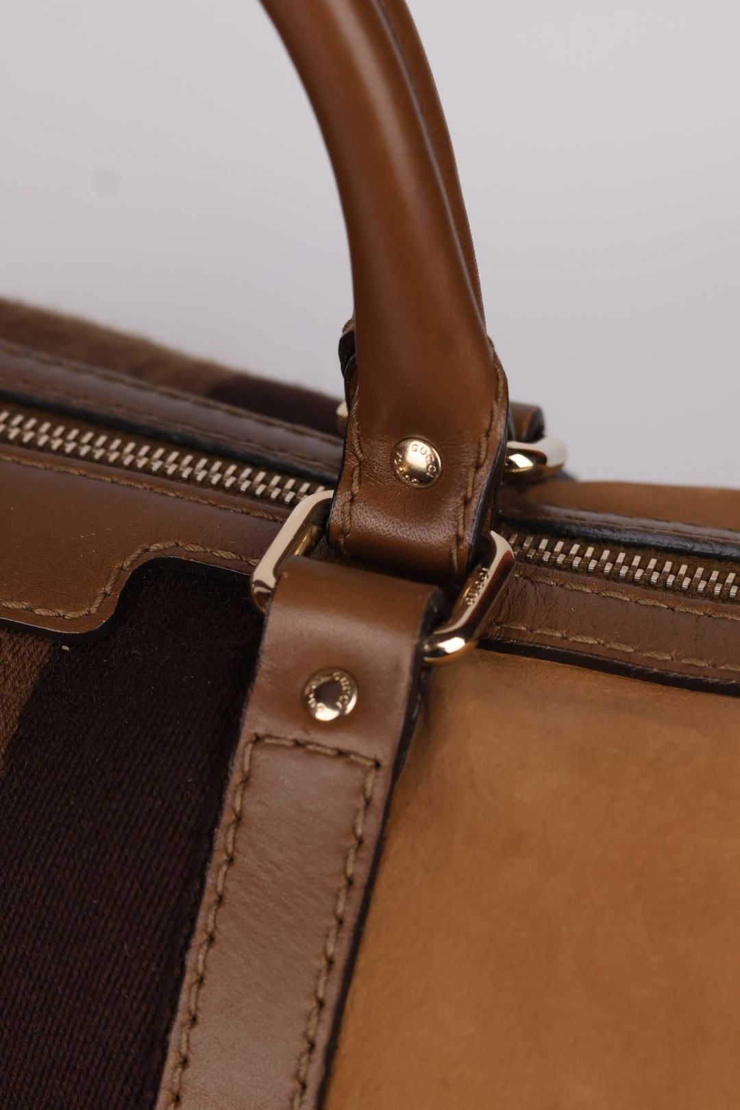 Gucci Boston Suede con Tracolla