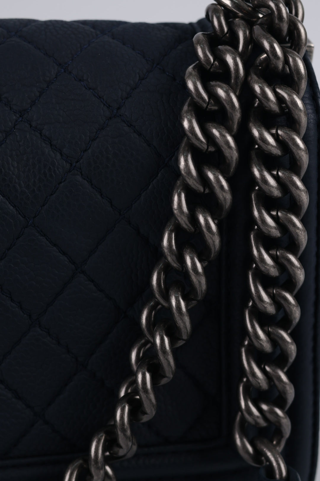 Chanel Boy Media Nabuk