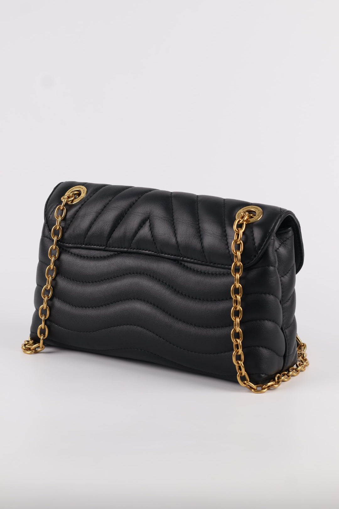Louis Vuitton New Wave Media