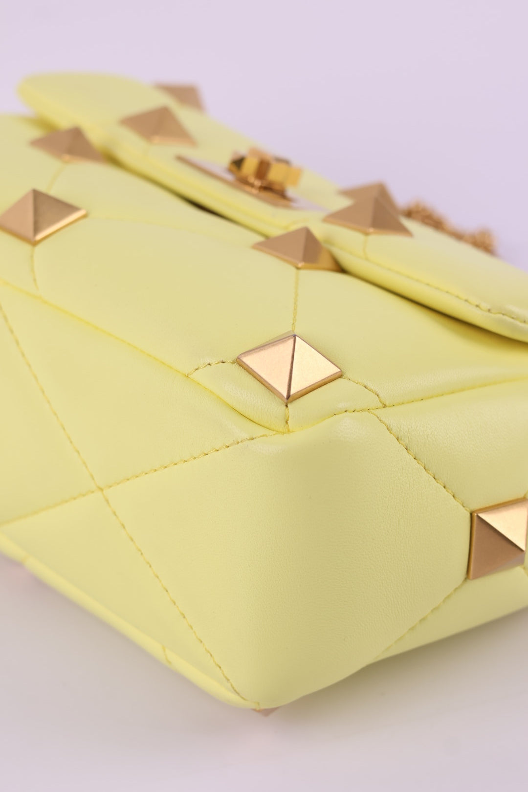 Valentino Roman Stud in Pelle