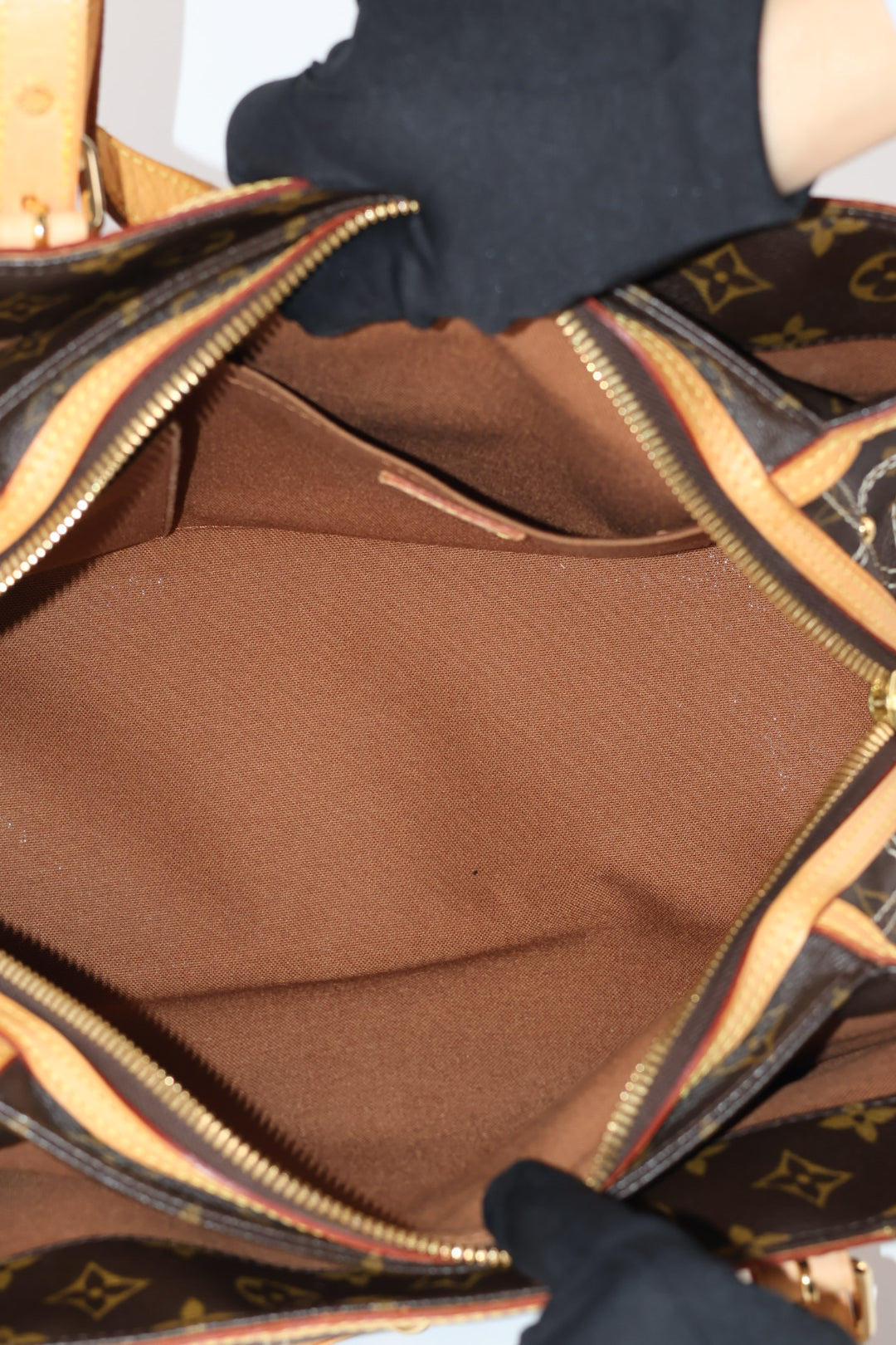 Louis Vuitton Rivets Monogram