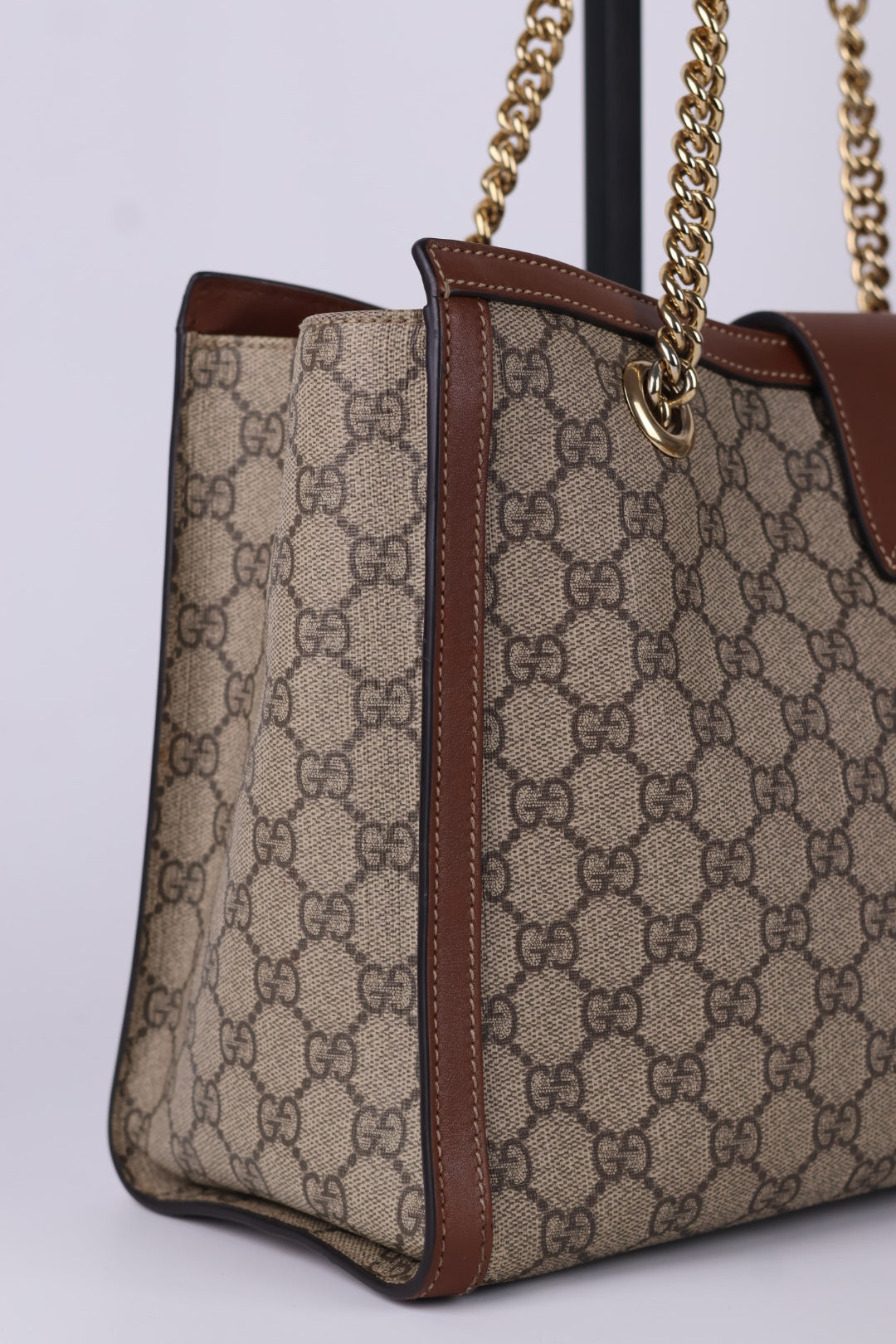Gucci Padlock Media GG Supreme