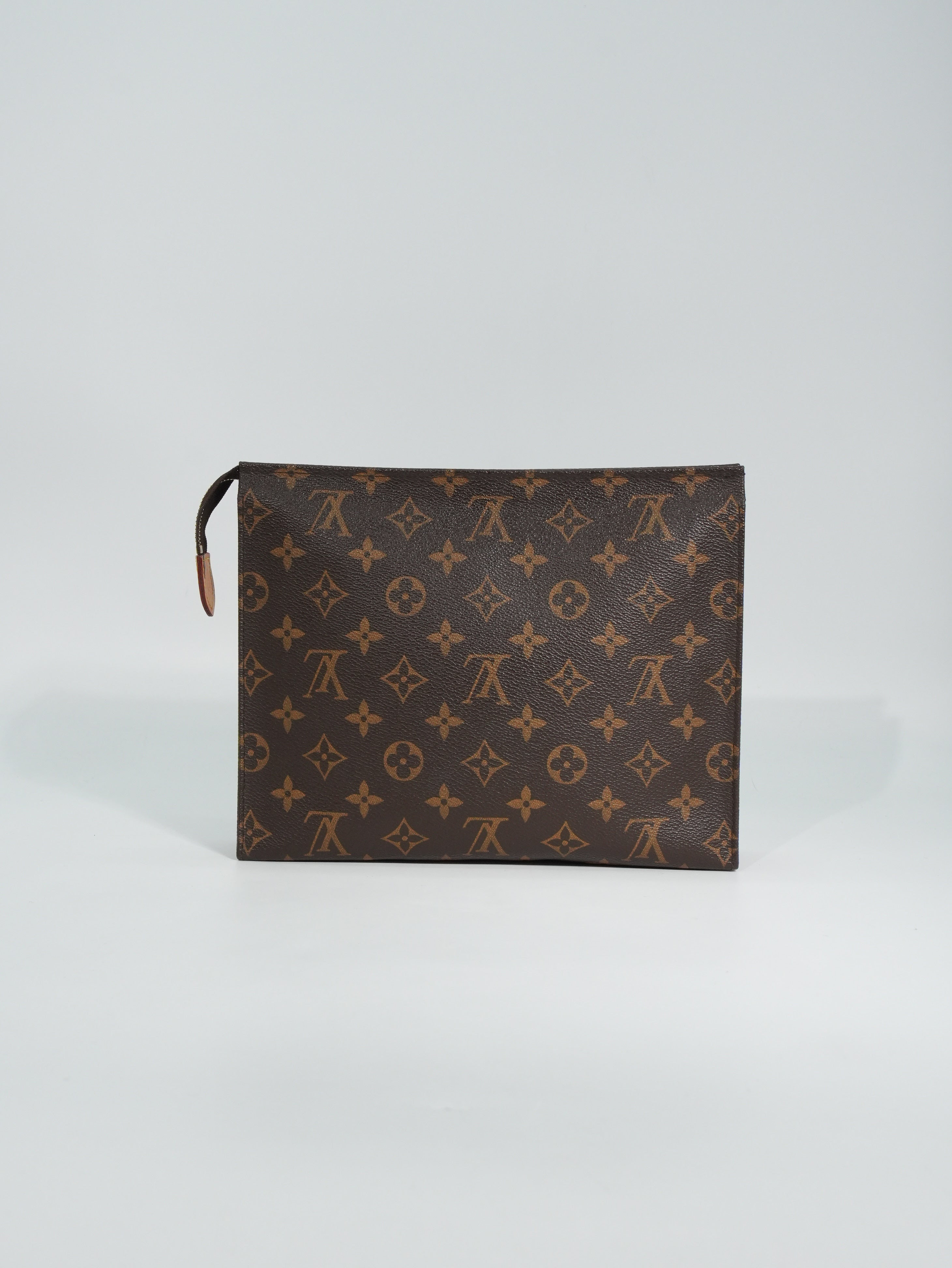 Louis Vuitton Toilette 26 Monogram