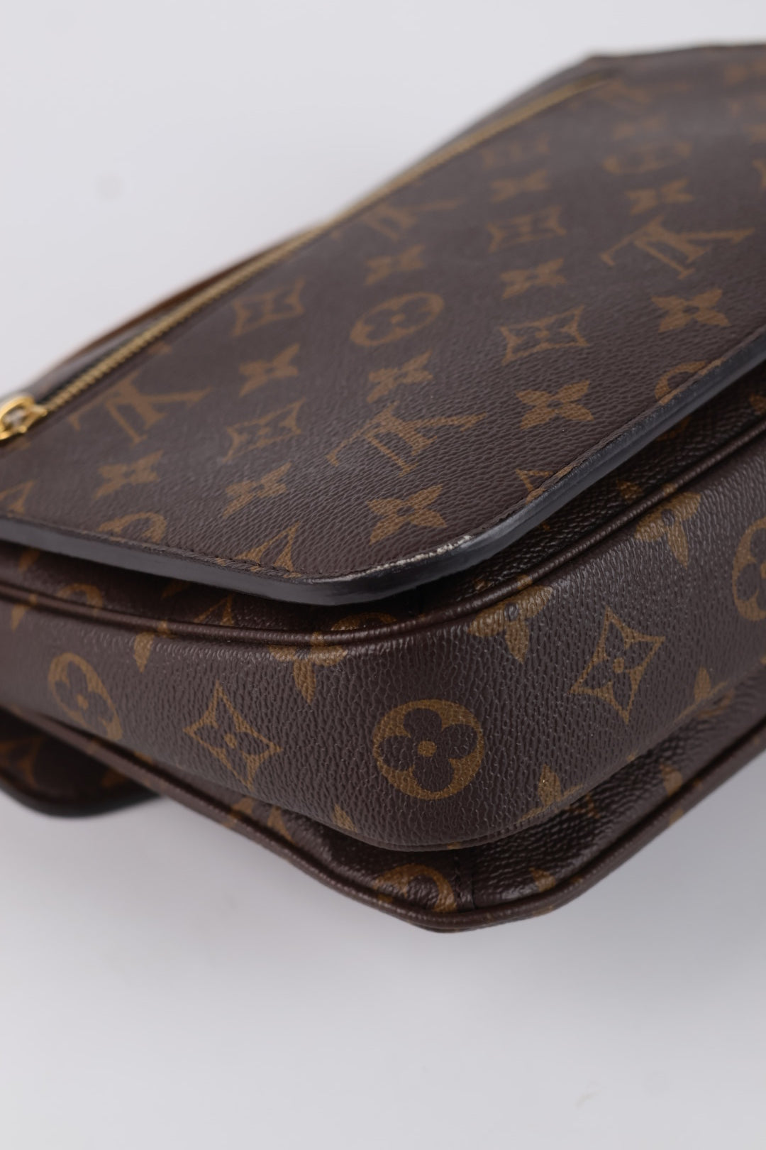 Louis Vuitton Métis Monogram