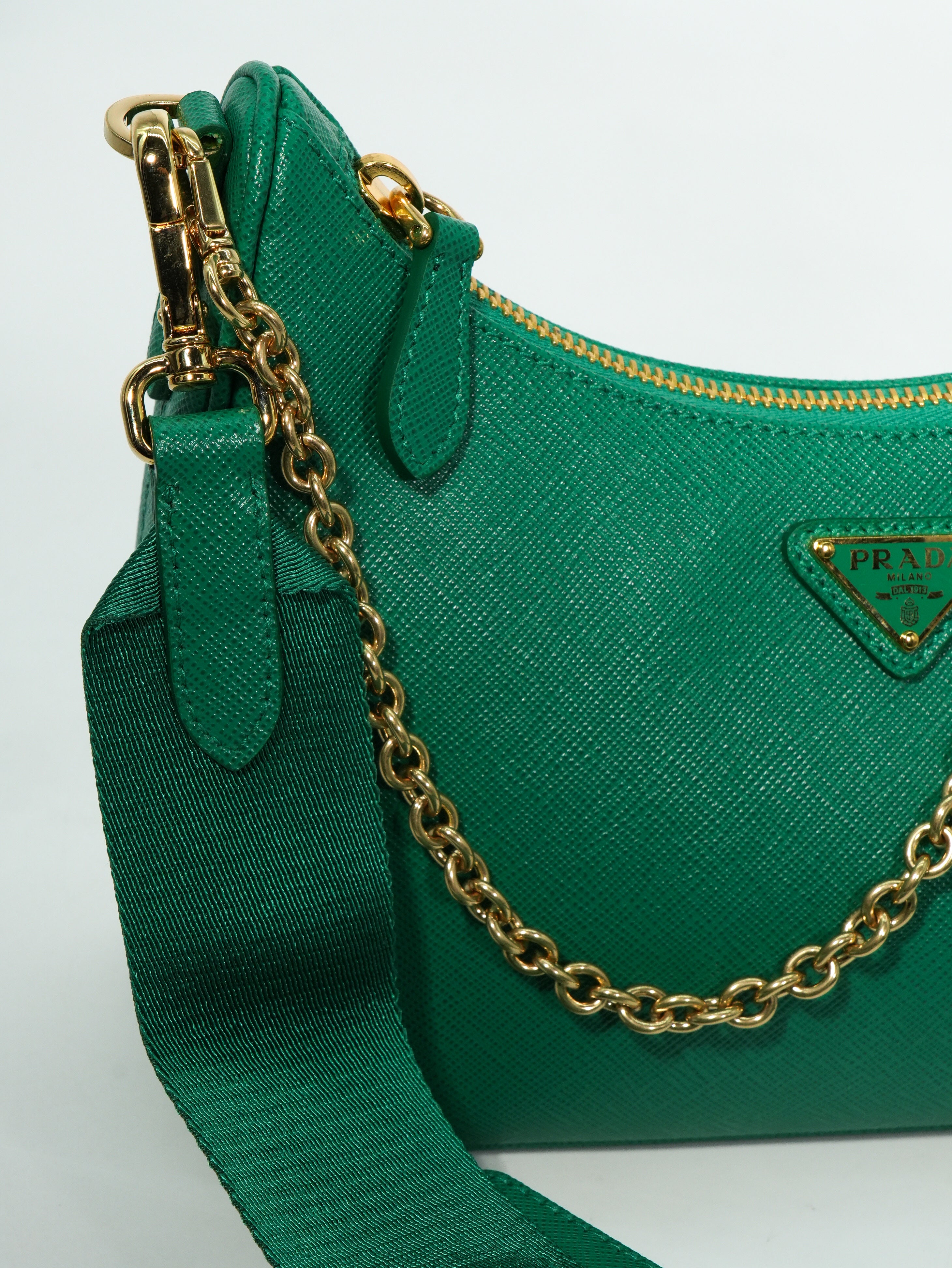 Prada Re-Edition 2005 Saffiano