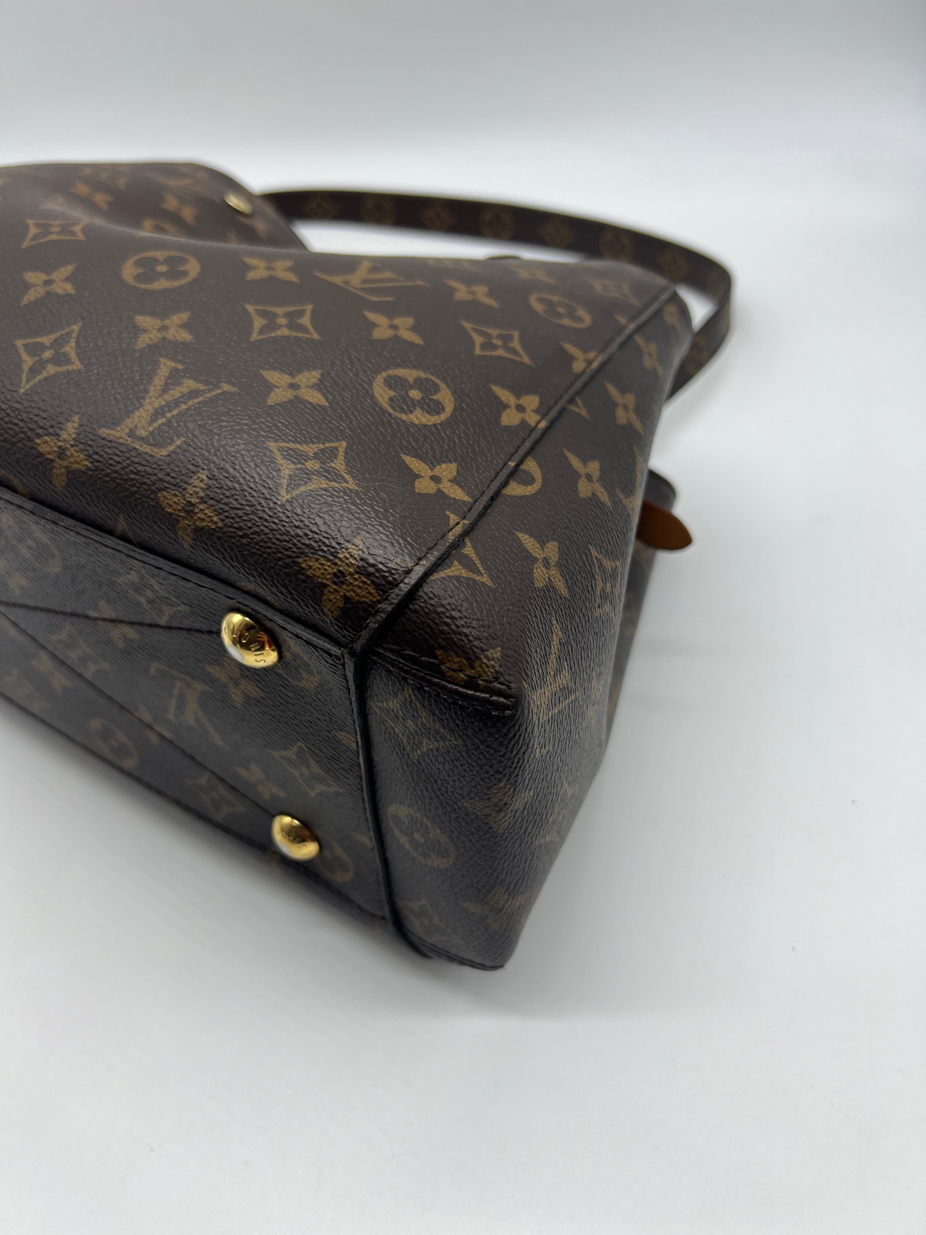 Louis Vuitton Montaigne MM Monogram