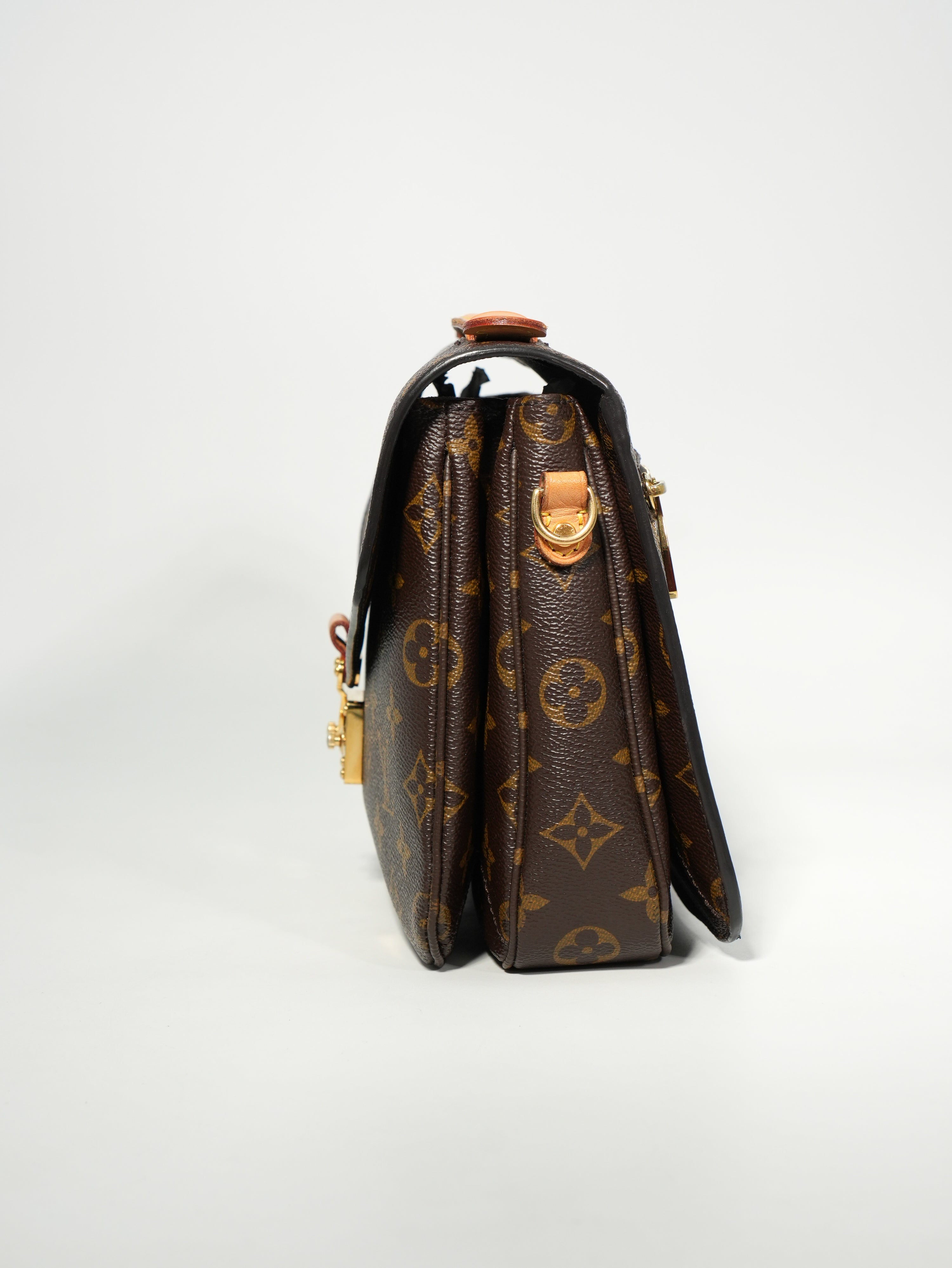 Louis Vuitton Métis Monogram