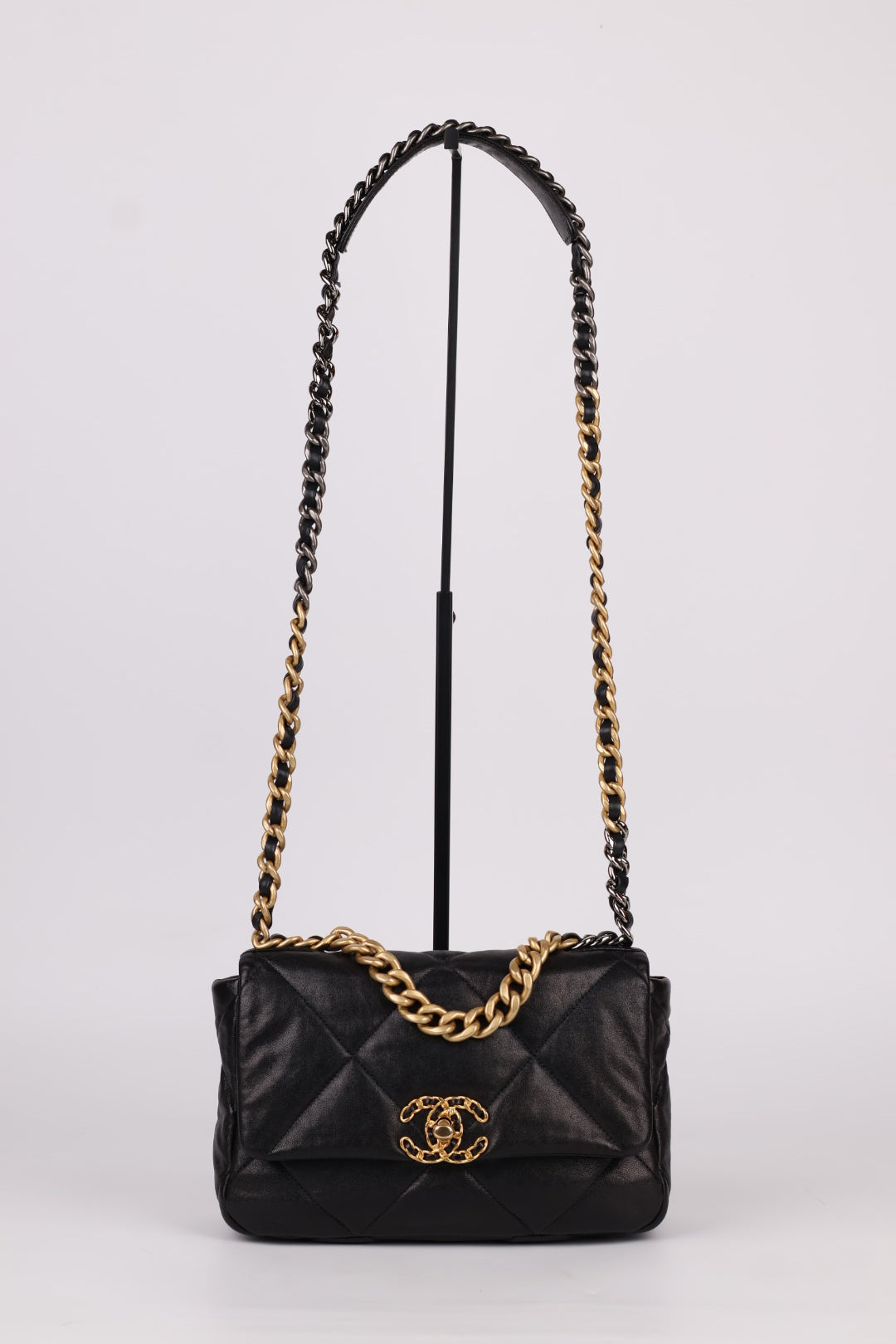 Chanel 19 in Pelle d’Agnello