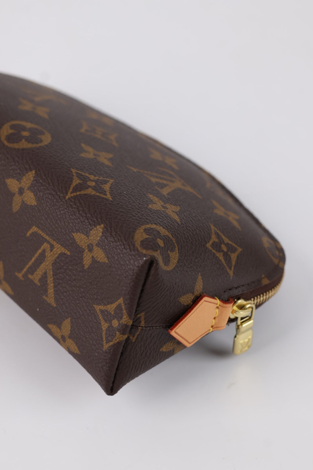 Louis Vuitton Pochette Cosmetique Pm