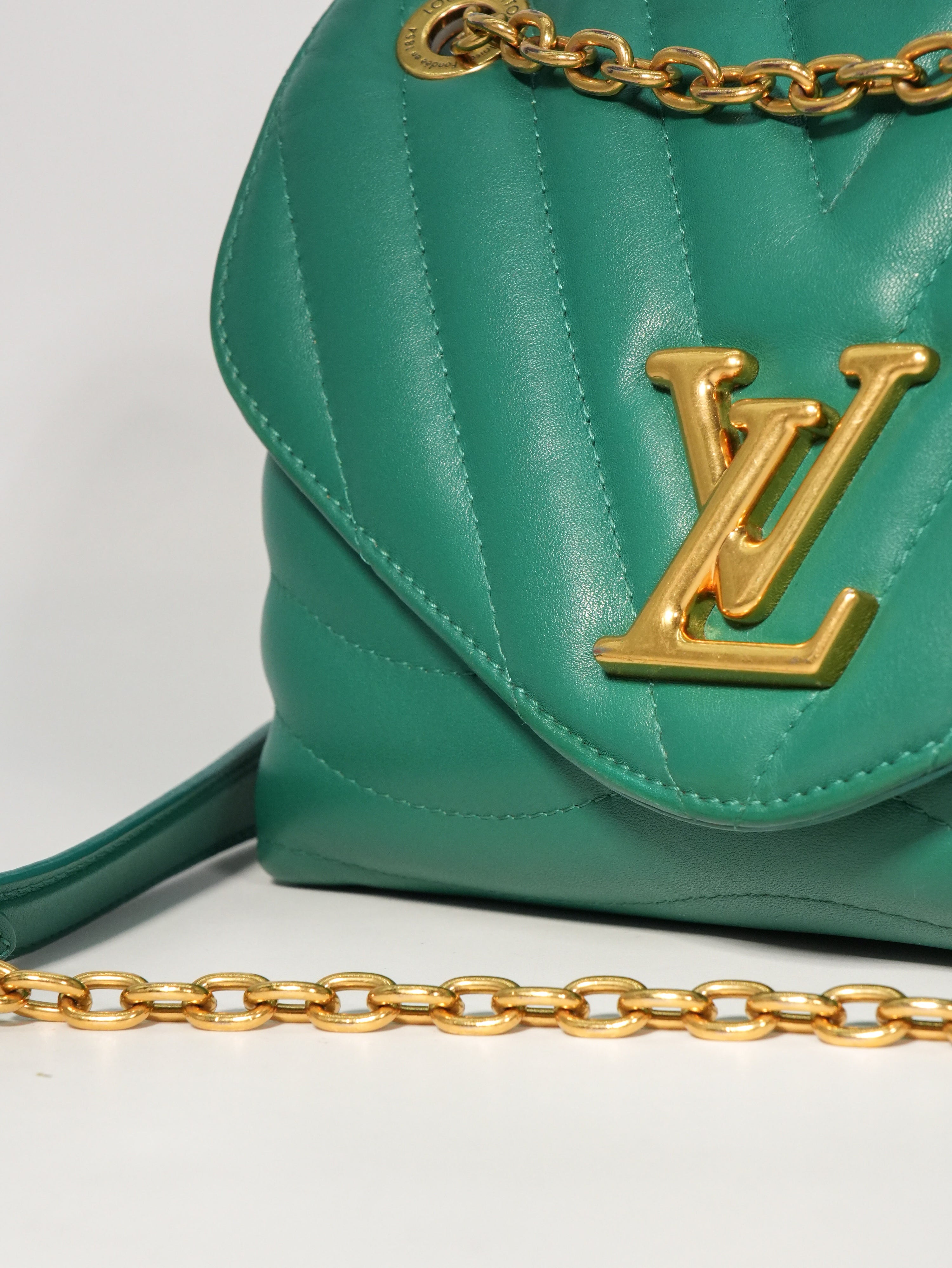 Louis Vuitton New Wave in Pelle