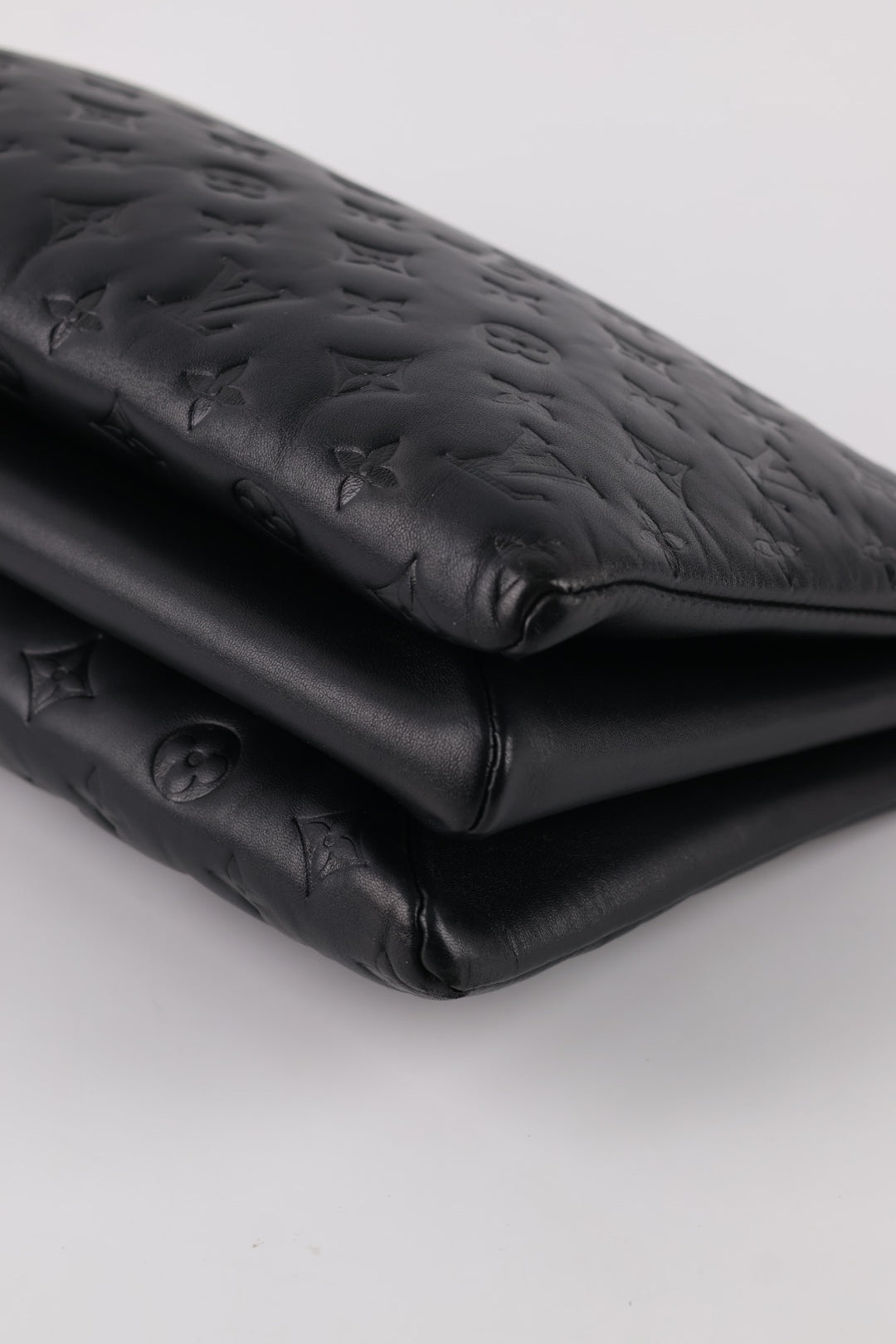 Louis Vuitton Coussin MM