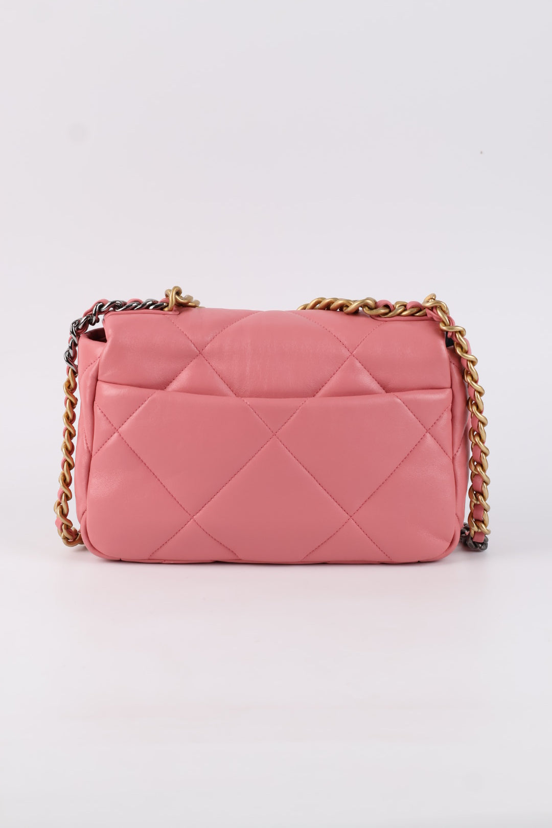 Chanel 19 in Pelle d’Agnello