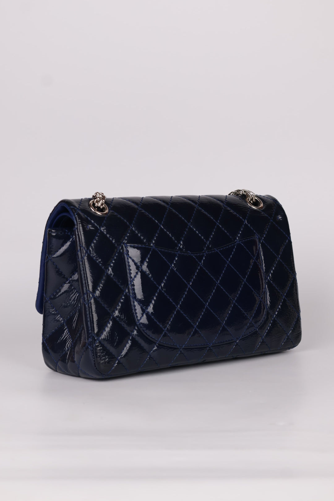 Chanel 2.55 Reissue Media Vernis
