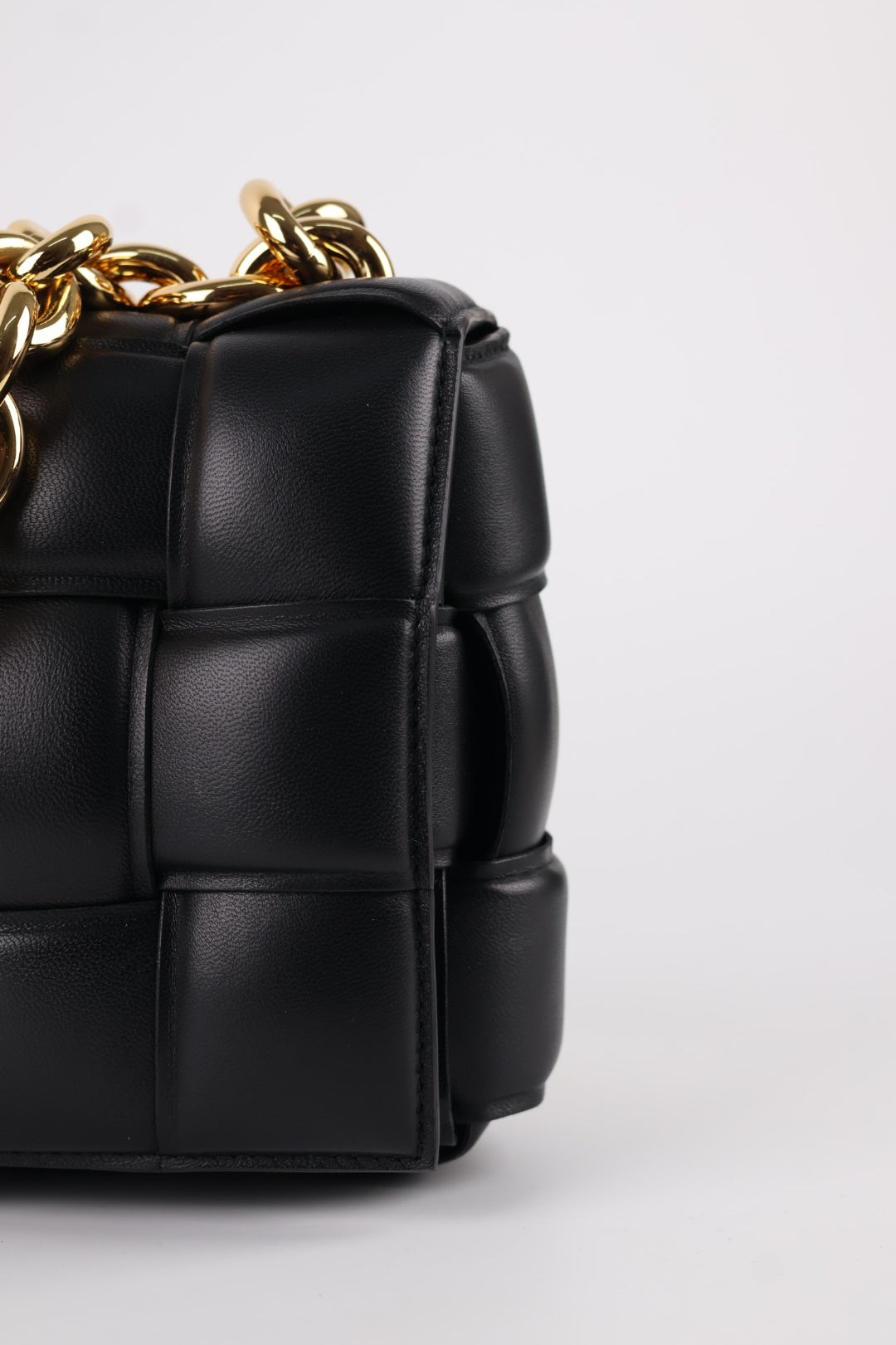 Bottega Veneta Chain Cassette