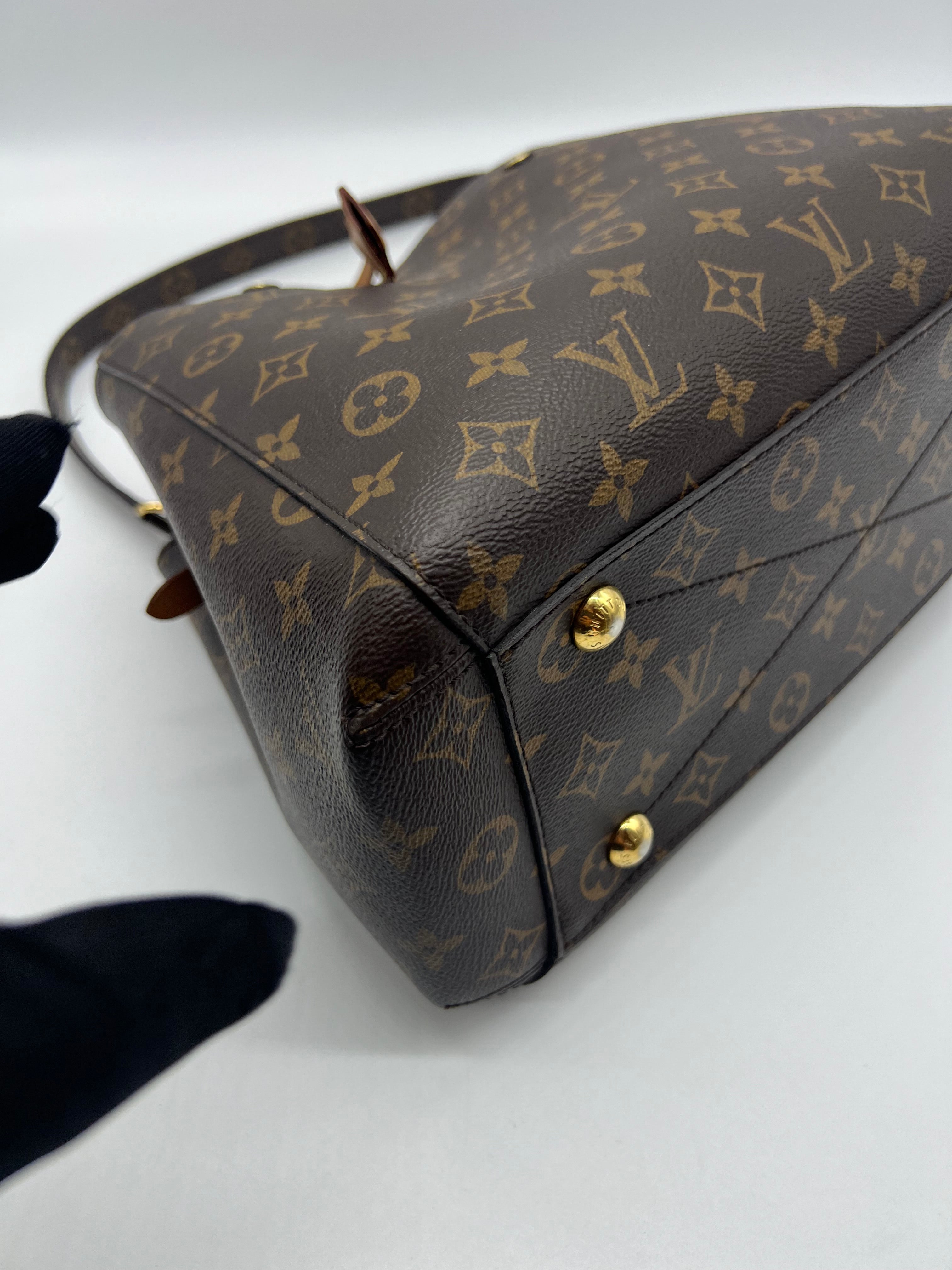 Louis Vuitton Montaigne MM Monogram