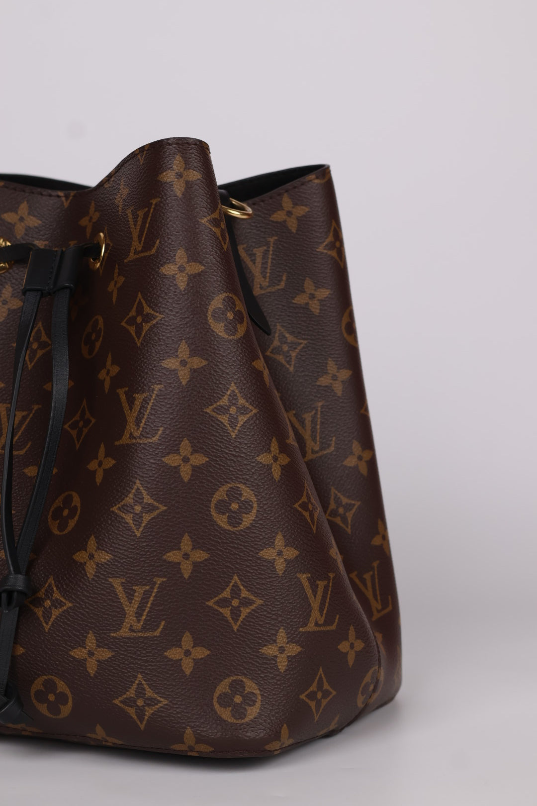 Louis Vuitton Neo Noé MM Monogram