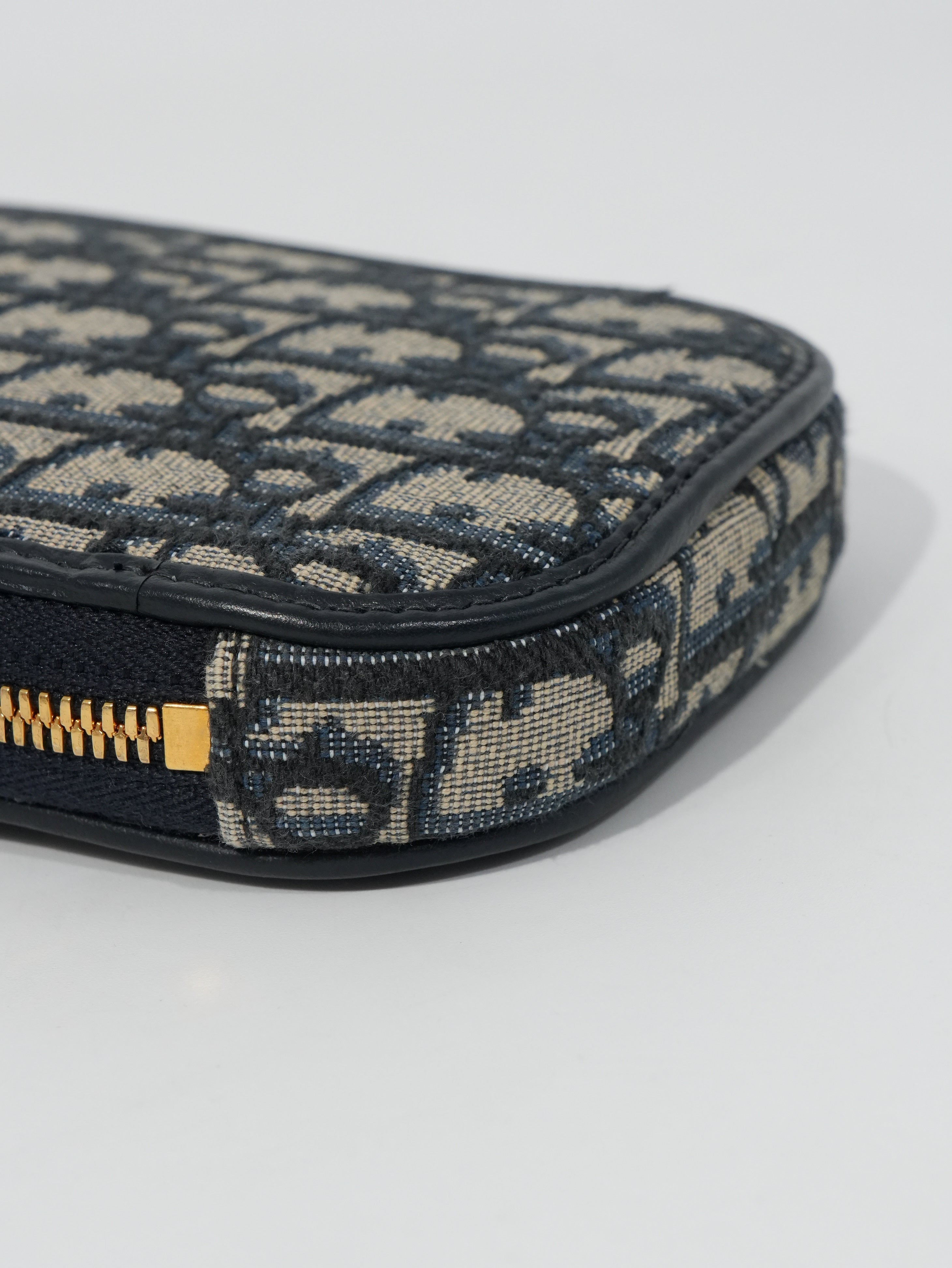 Dior Call’in 30 Montaigne