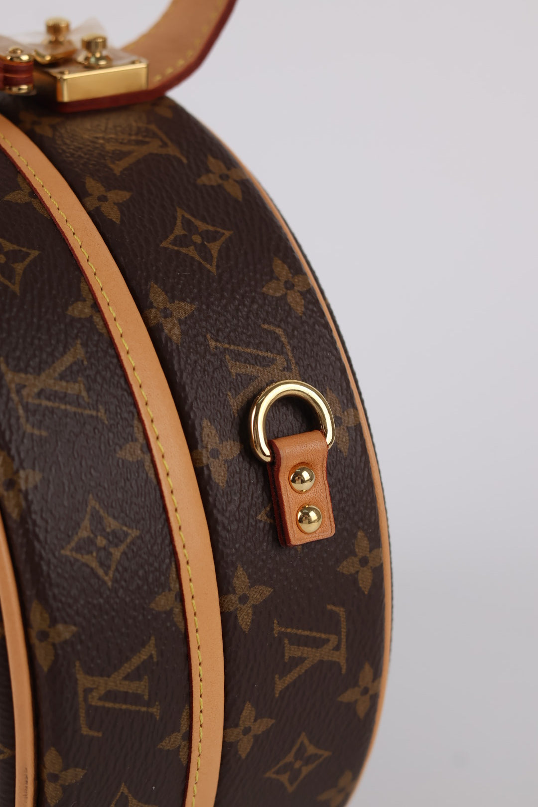 Louis Vuitton Petite Boîte Chapeau