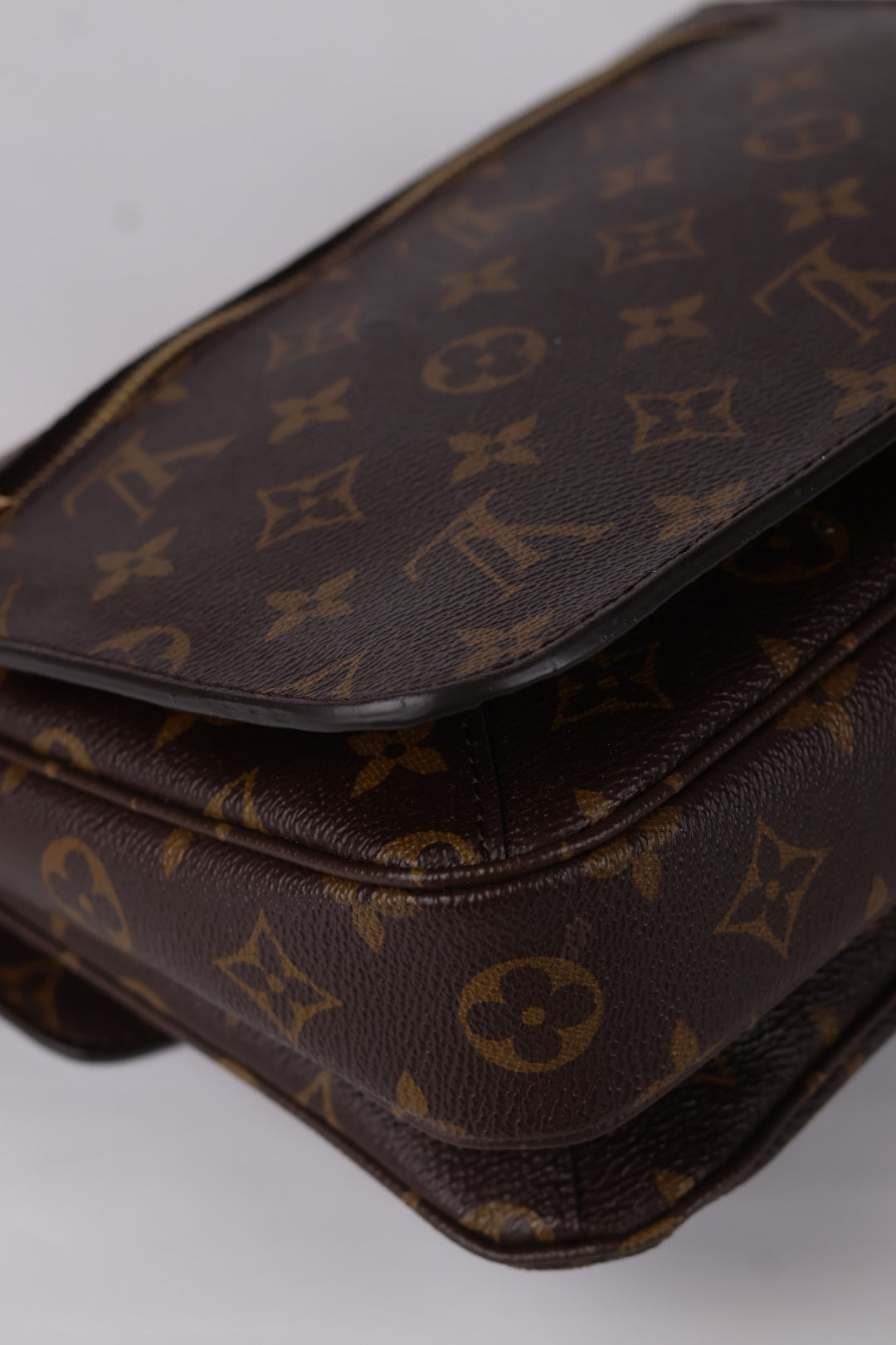Louis Vuitton Métis Monogram