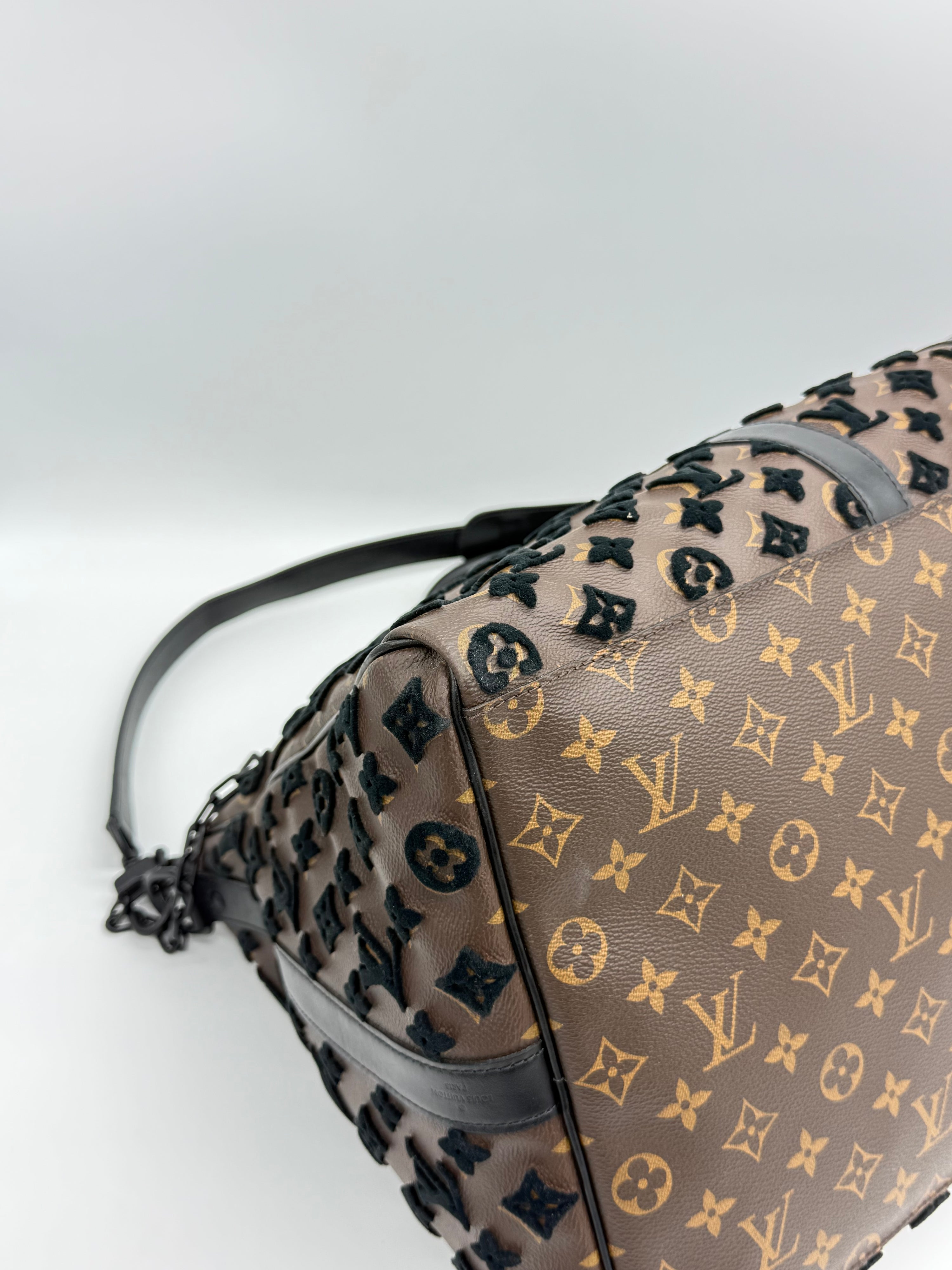 Louis Vuitton Keepall 50 Triangle Tuffetage