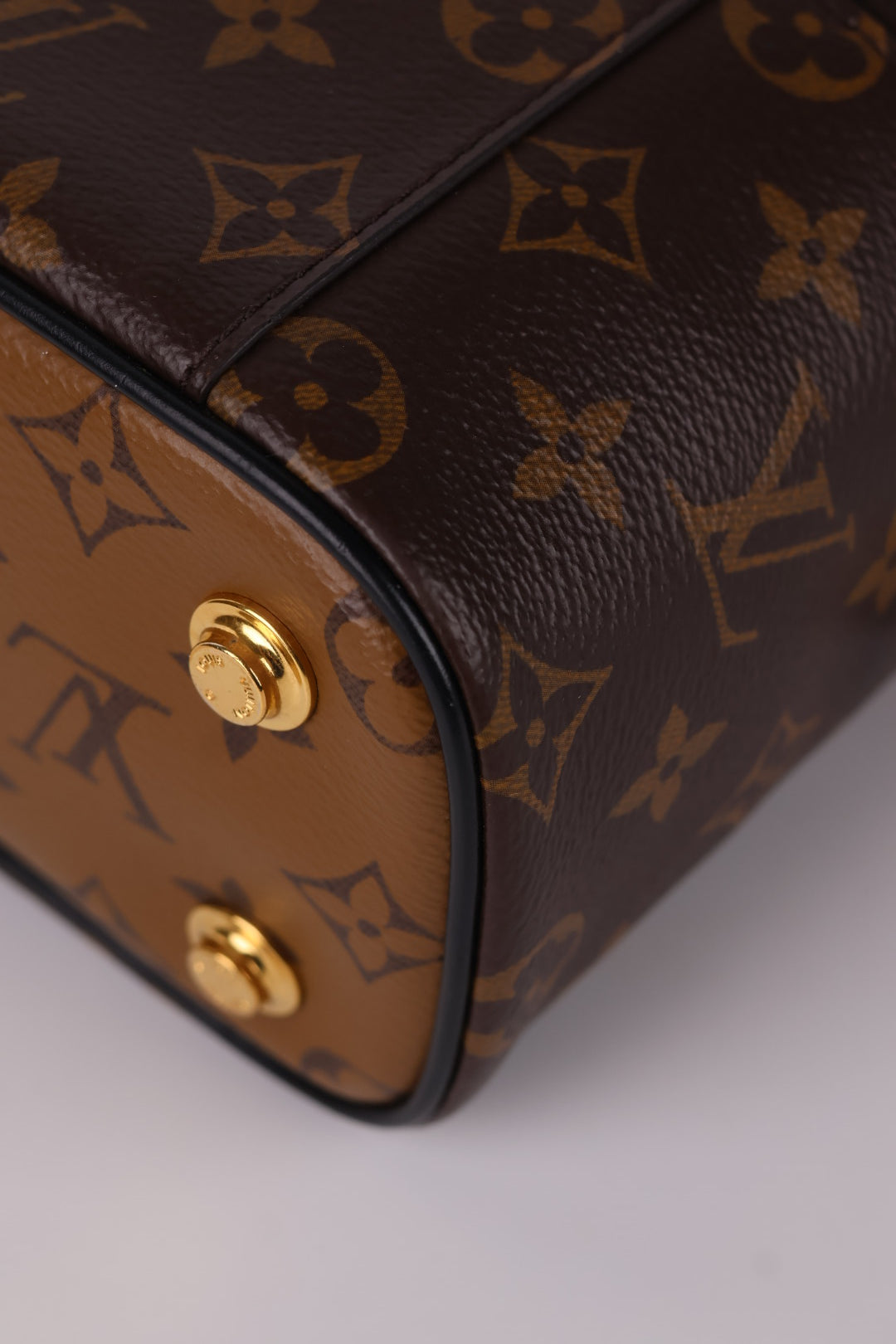 Louis Vuitton Vanity Monogram