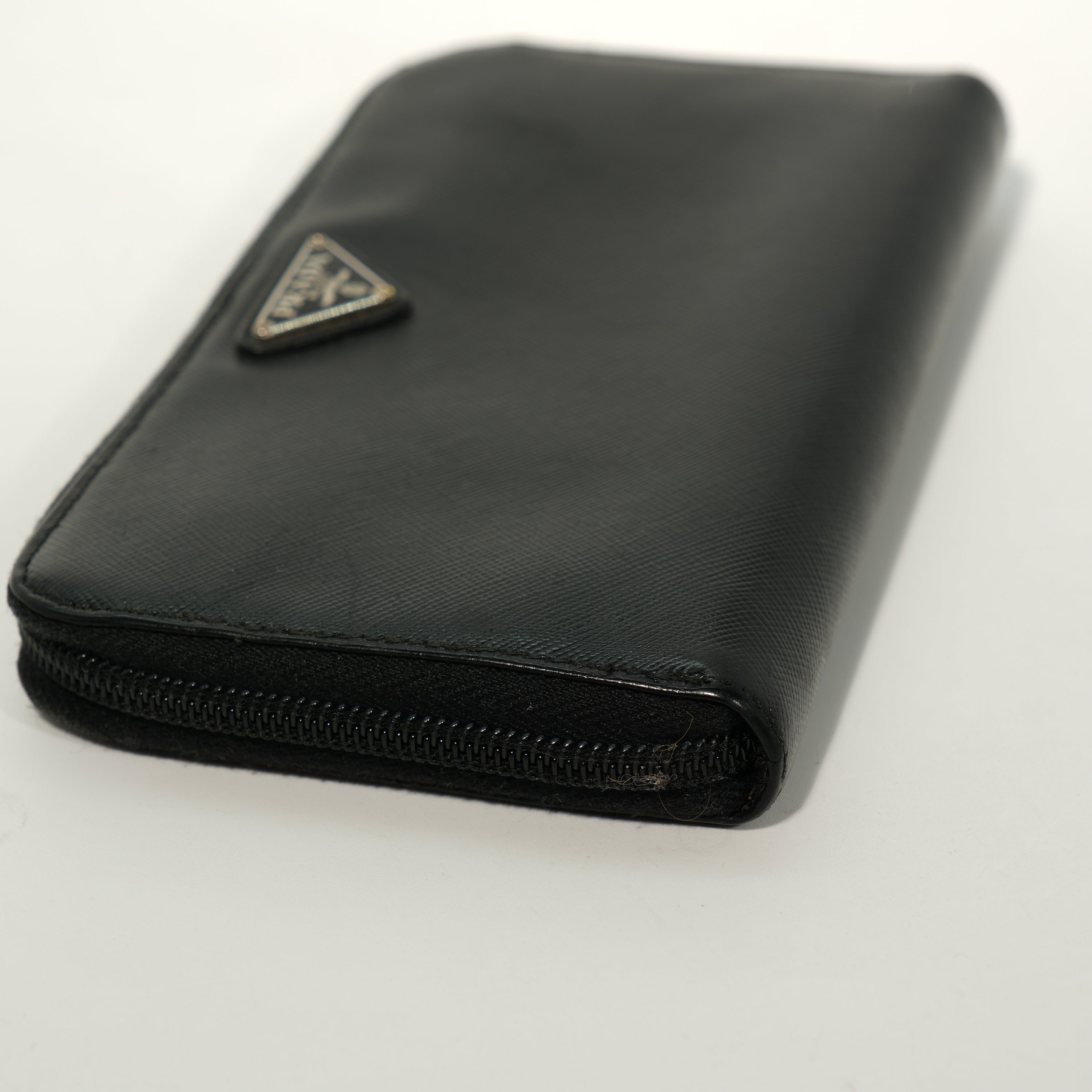 Prada Portafoglio Zippy Lungo